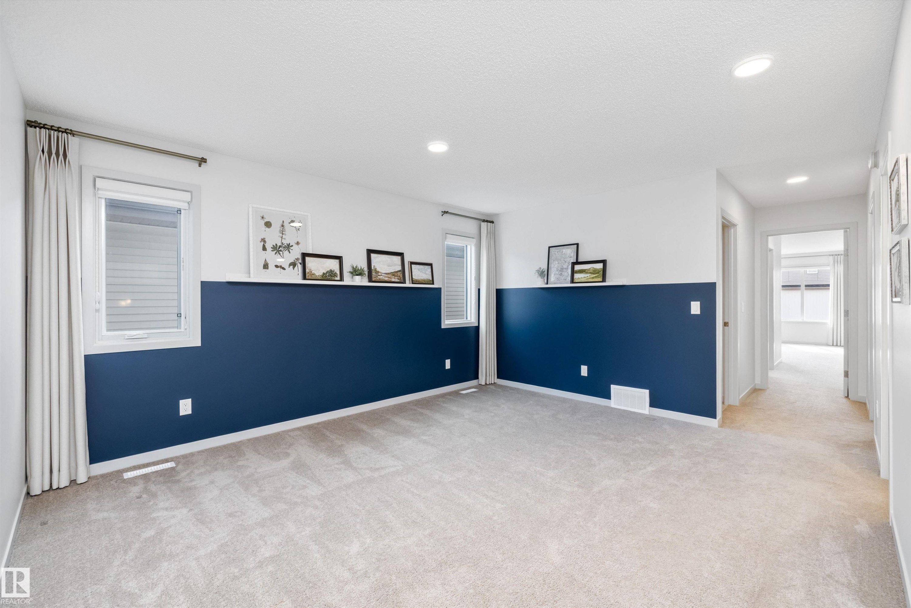 17431 7 Street, Edmonton, AB