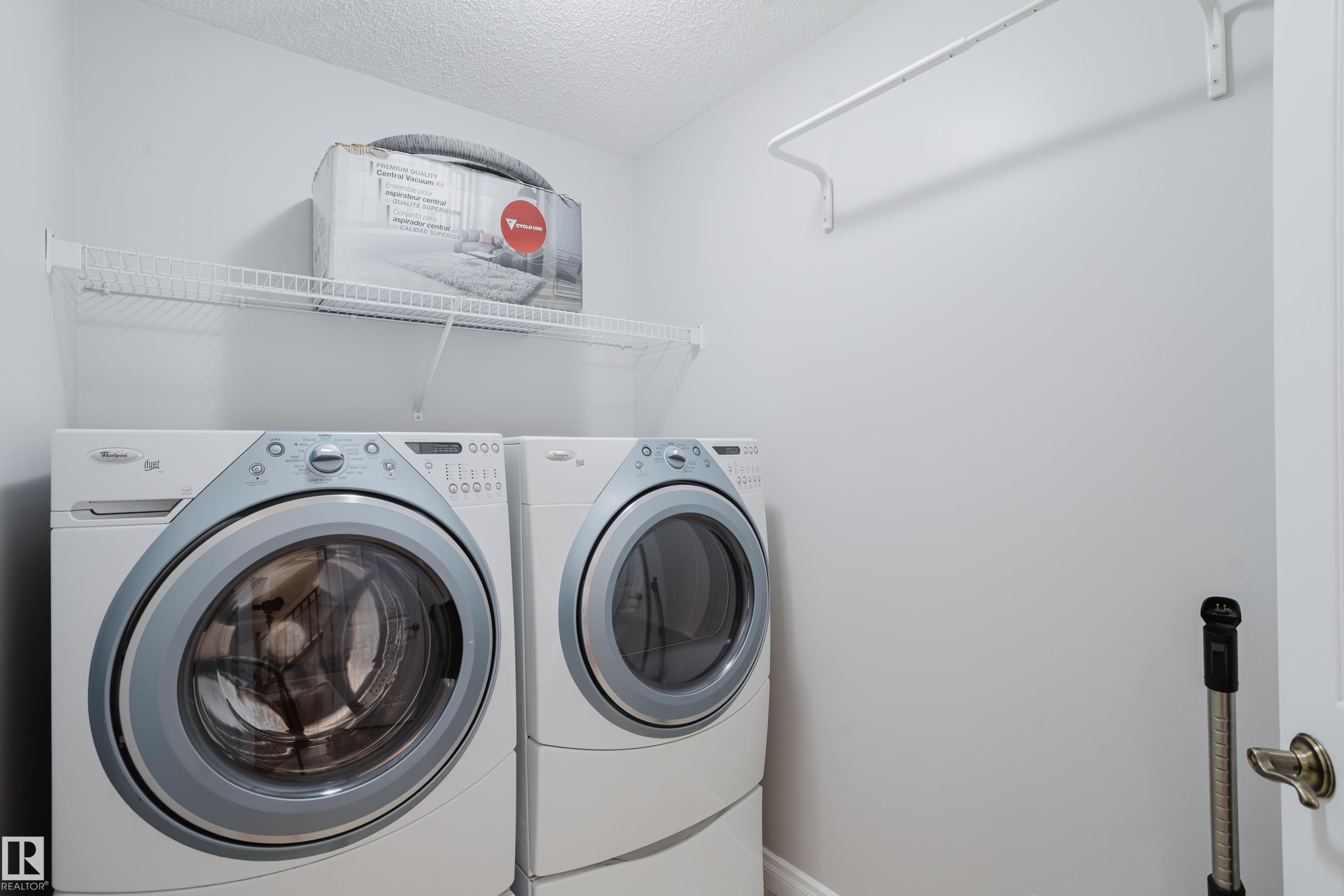 611 Hooke Court Nw, Edmonton, AB - Indoor Photo Showing Laundry Room