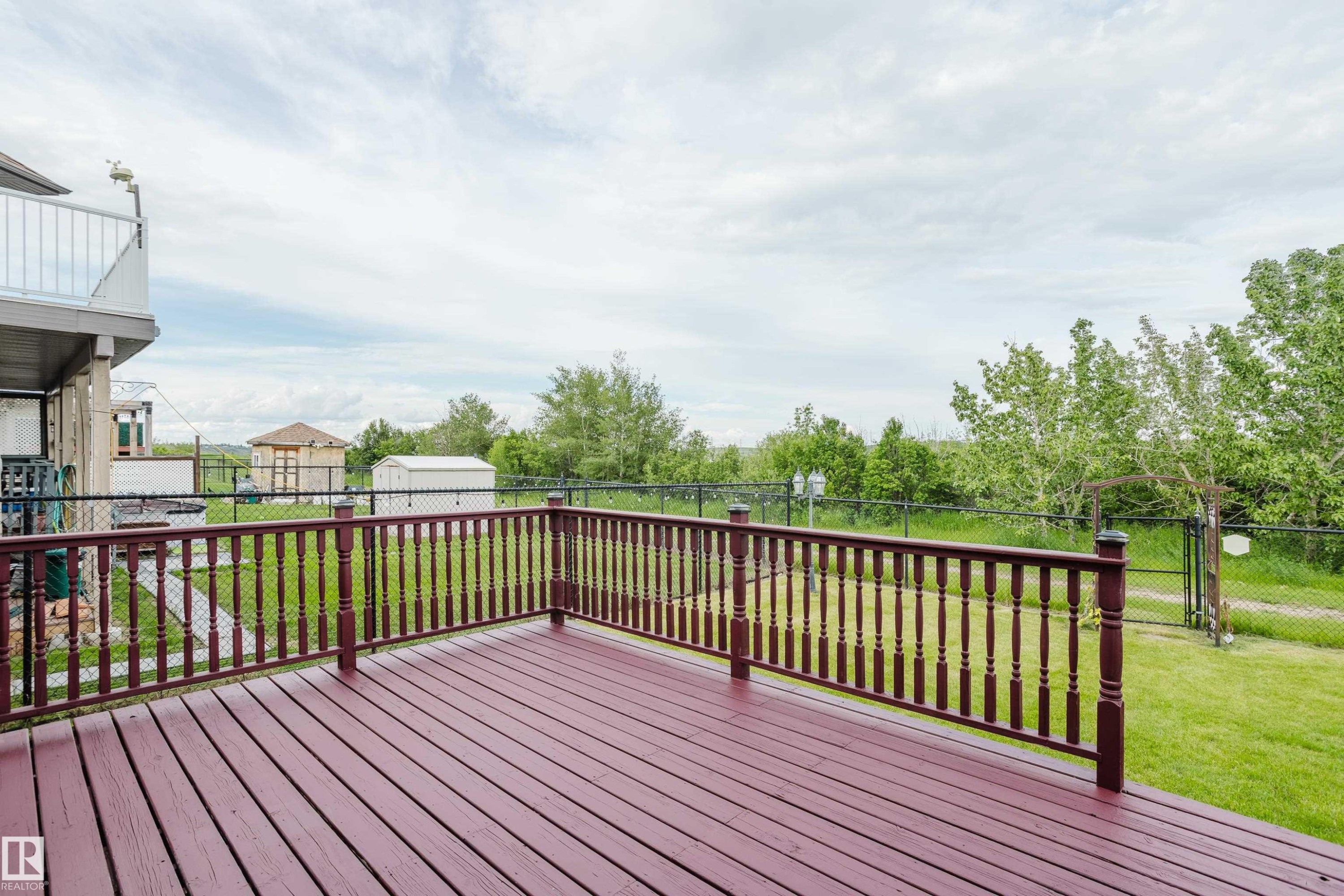 611 Hooke Court Nw, Edmonton, AB - Outdoor With Deck Patio Veranda With Exterior