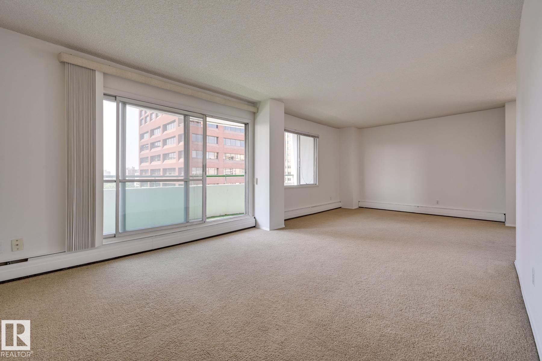 #1502 9725 106 St Nw, Edmonton, AB - Indoor Photo Showing Other Room