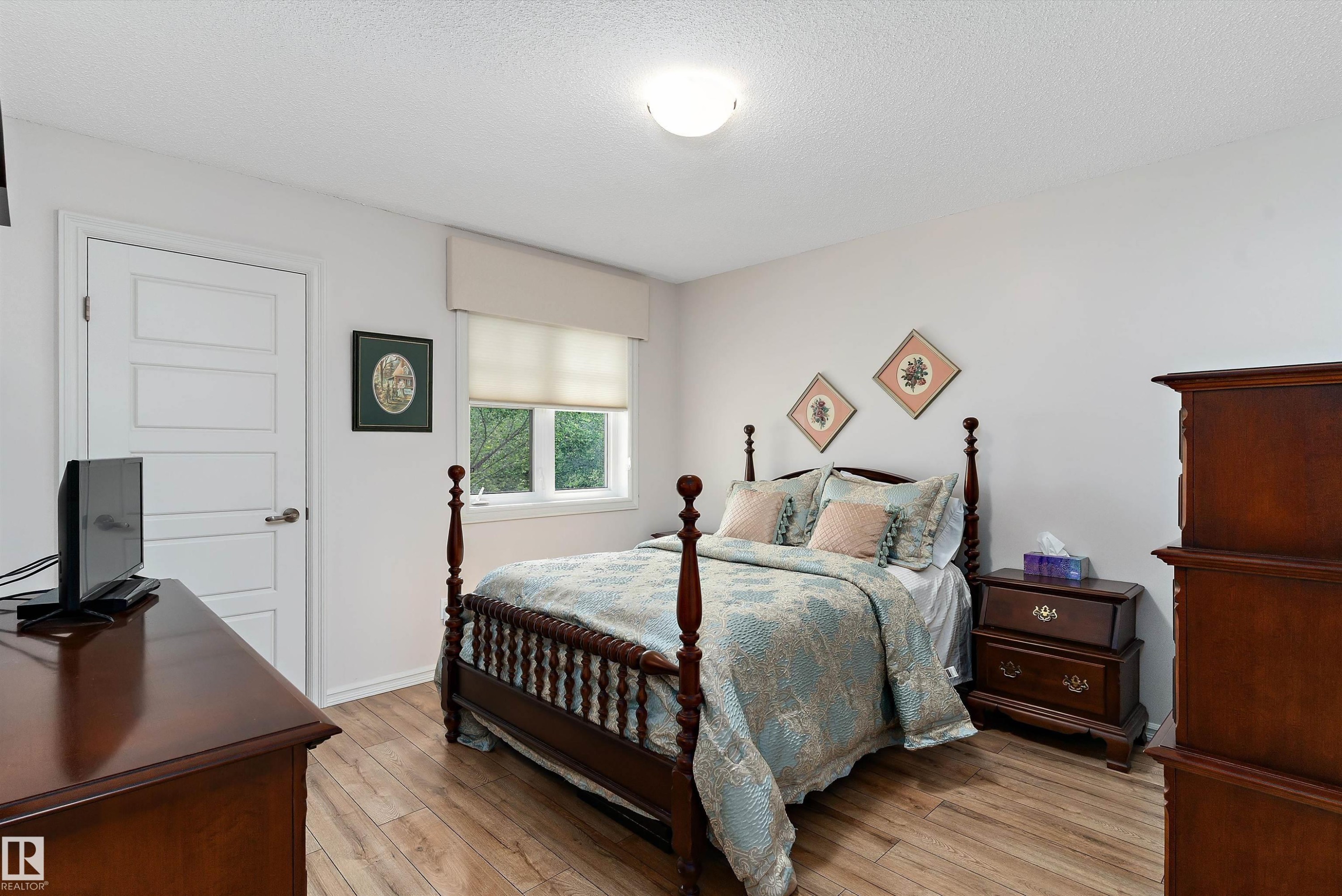 Bedroom - 1097 Armitage Crescent, Edmonton, AB