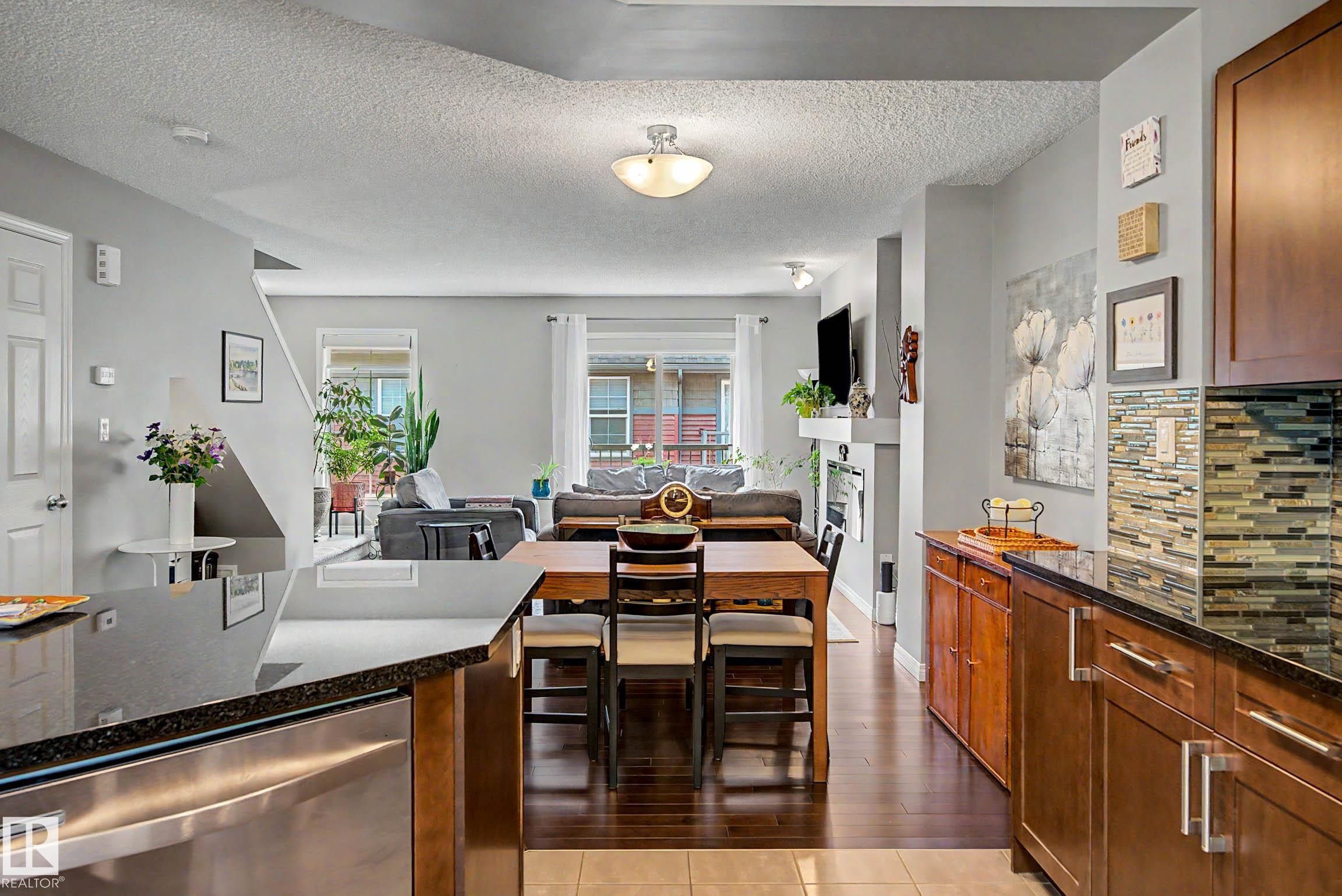 35 4029 Orchards Drive, Edmonton, AB