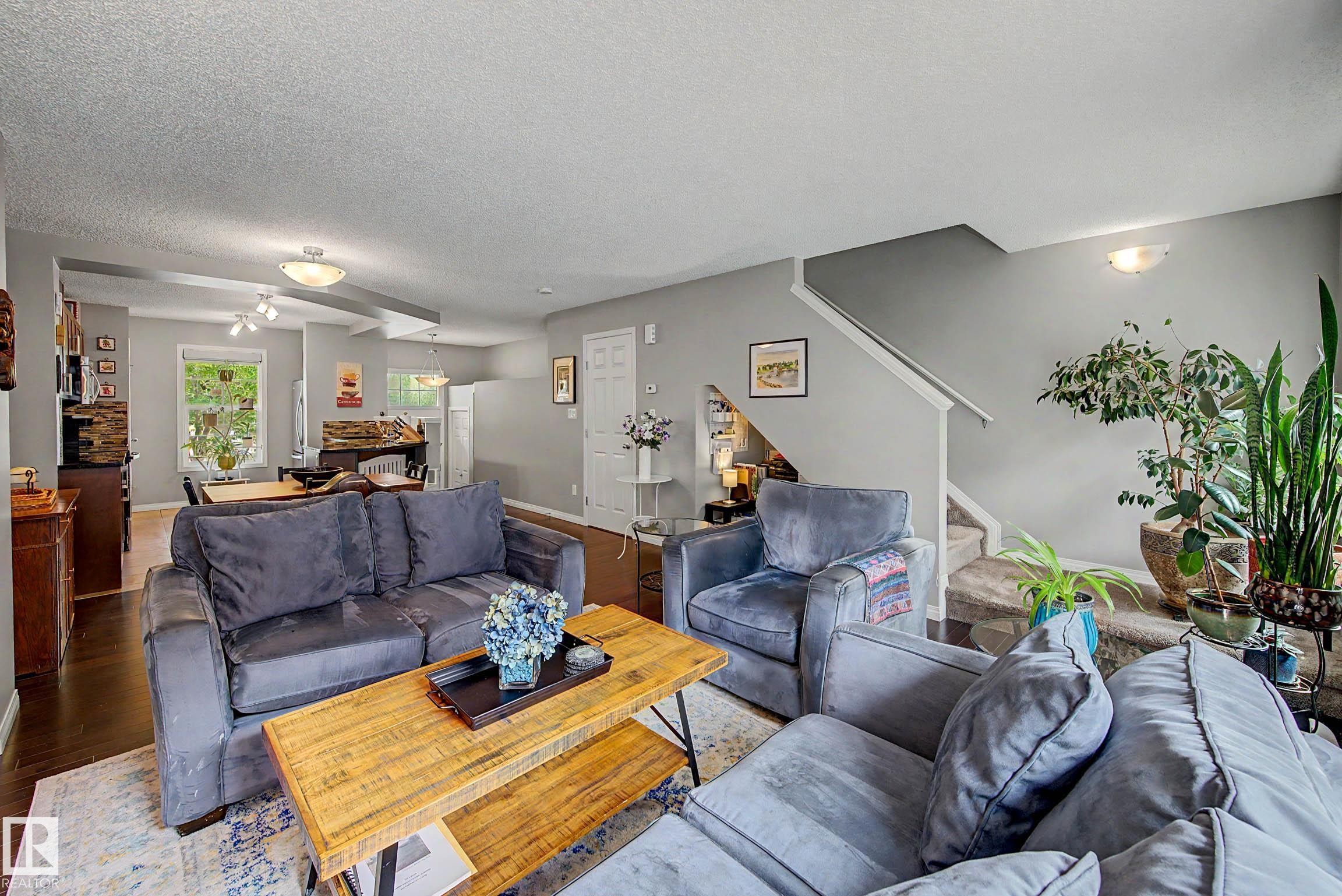 35 4029 Orchards Drive, Edmonton, AB