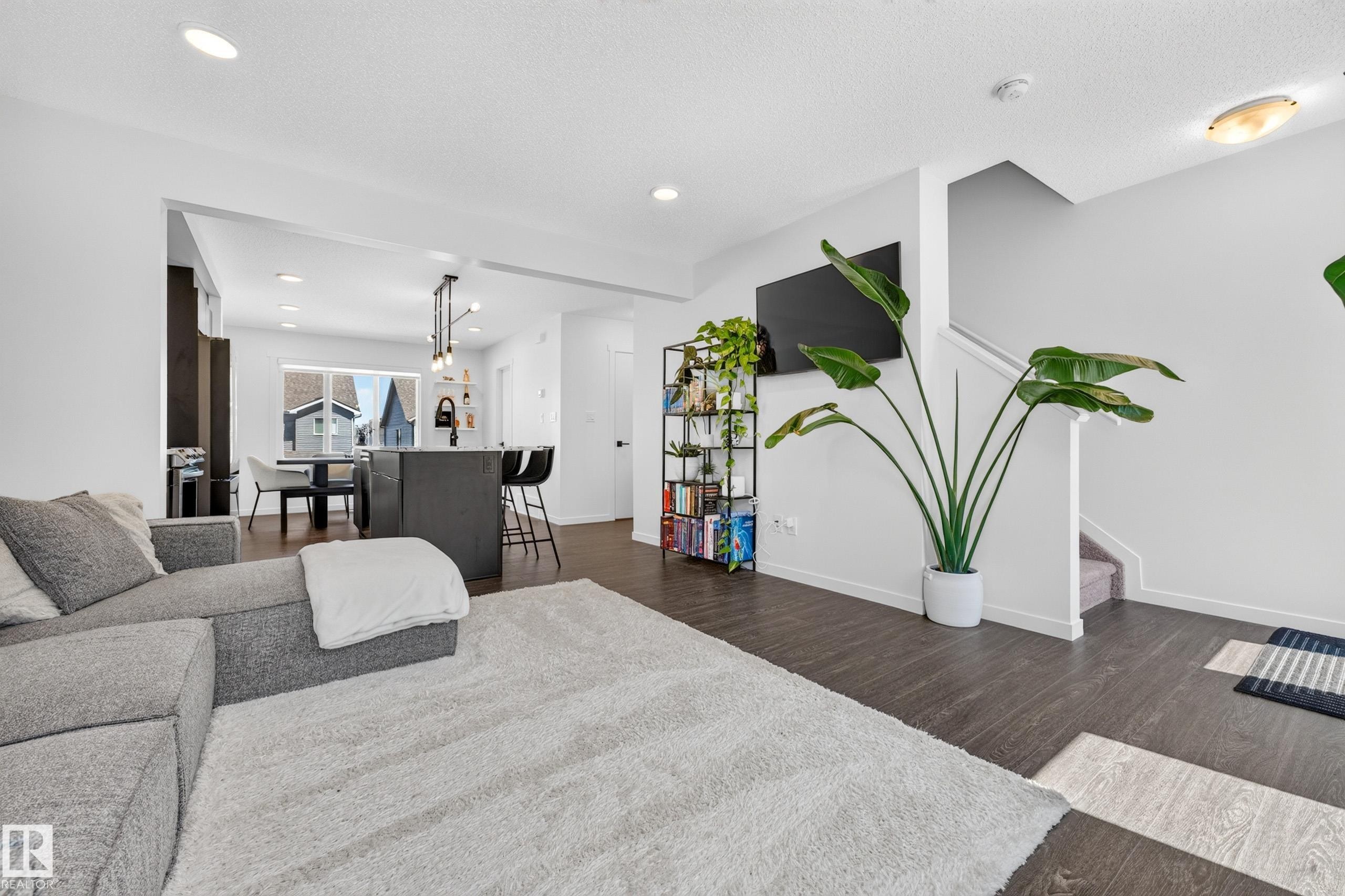 13 850 Secord Boulevard, Edmonton, AB