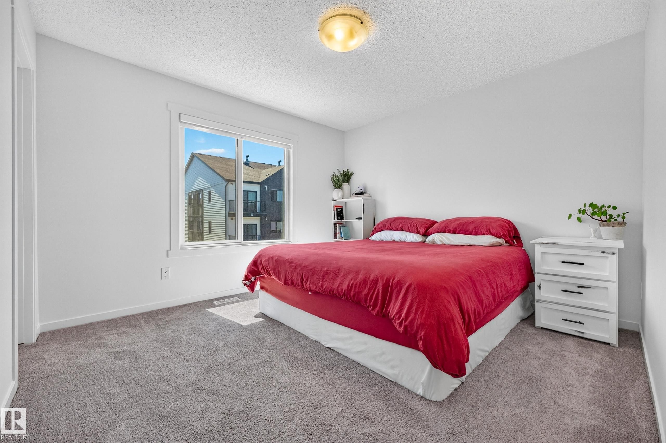13 850 Secord Boulevard, Edmonton, AB