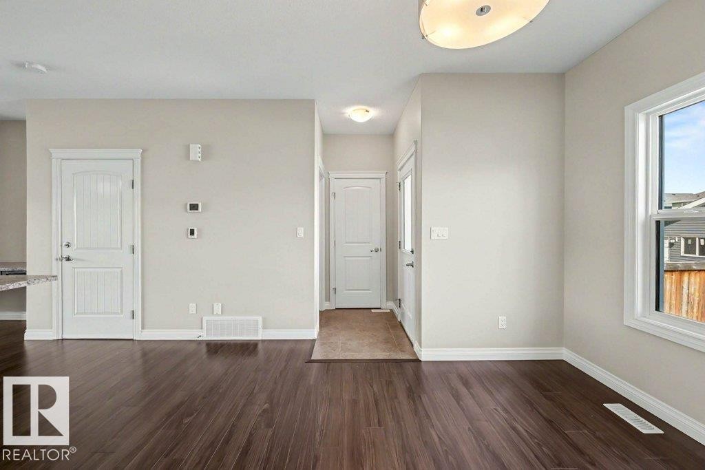 2 Simmonds Place, Leduc, AB - Indoor Photo Showing Other Room