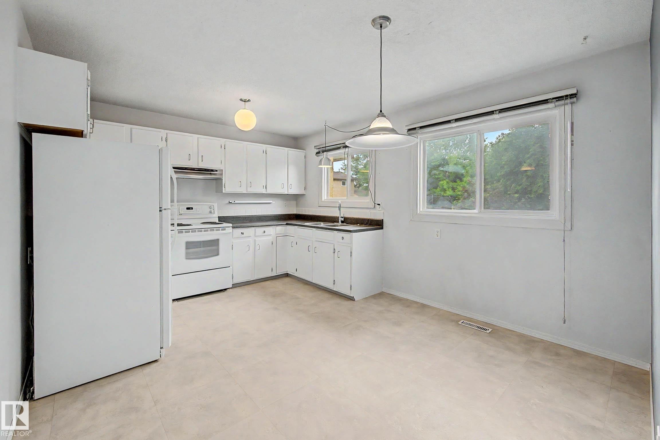10211 171A Avenue, Edmonton, AB