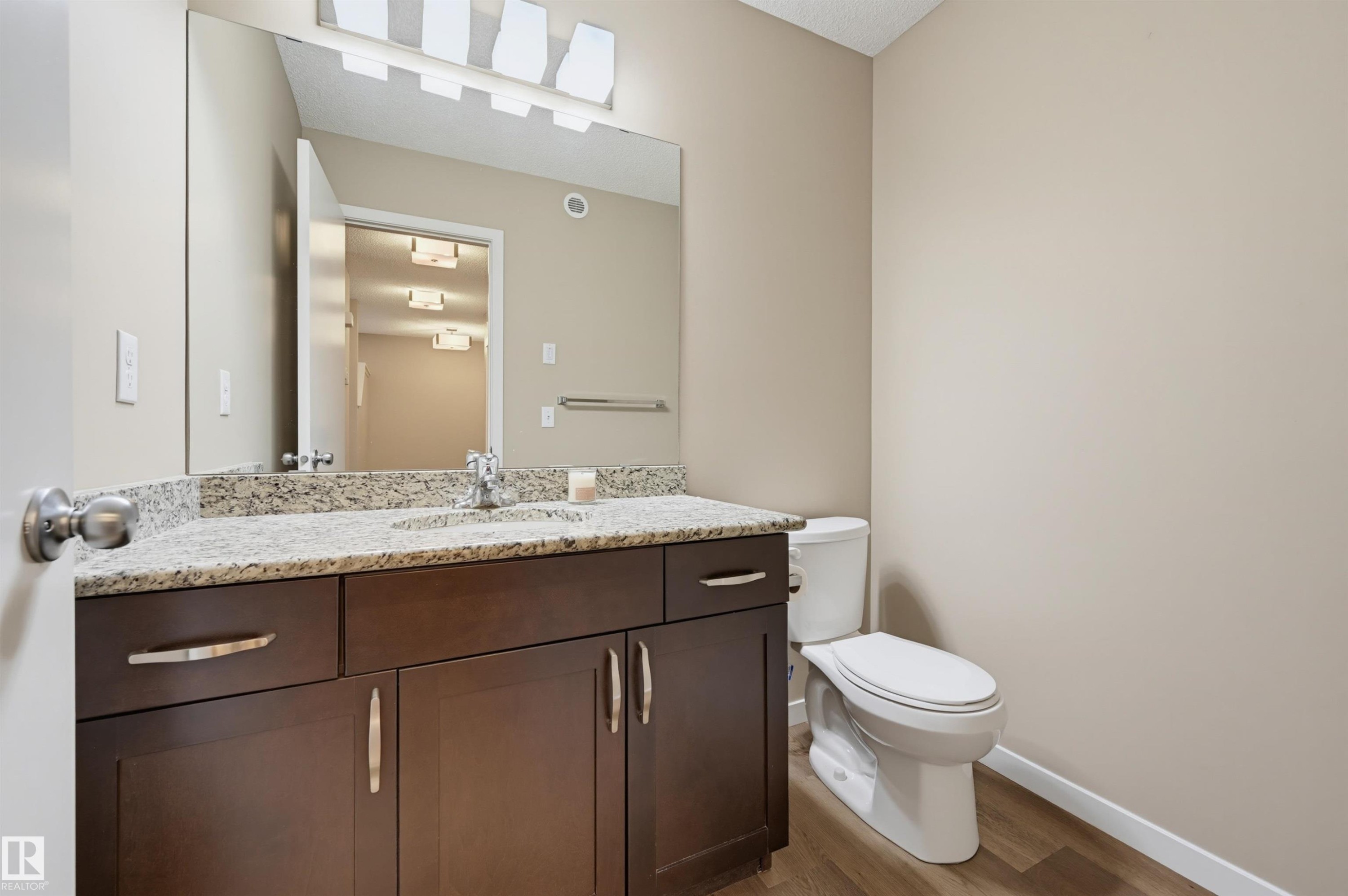 16428 12 Avenue, Edmonton, AB