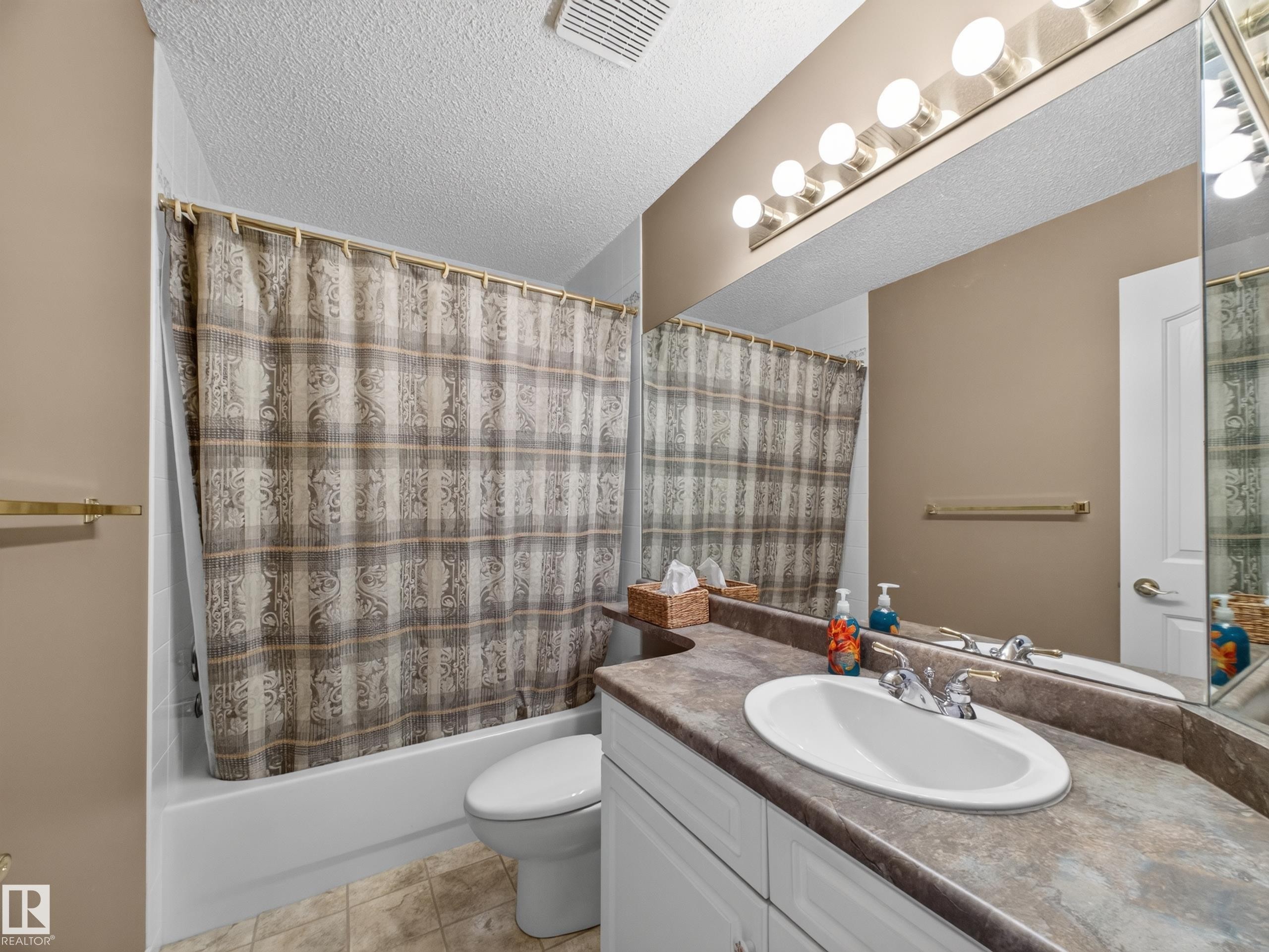 32 2419 133 Avenue, Edmonton, AB