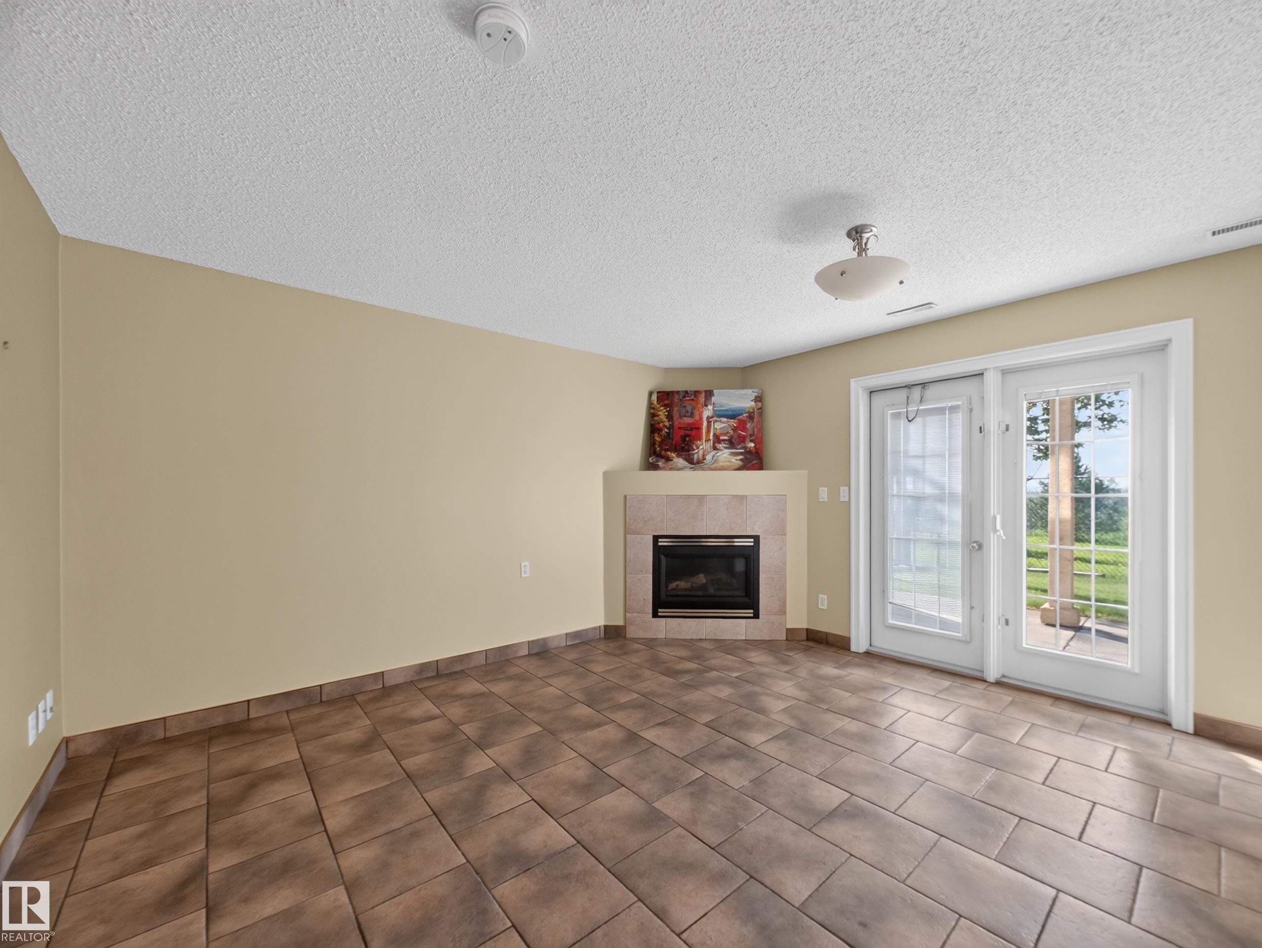 32 2419 133 Avenue, Edmonton, AB
