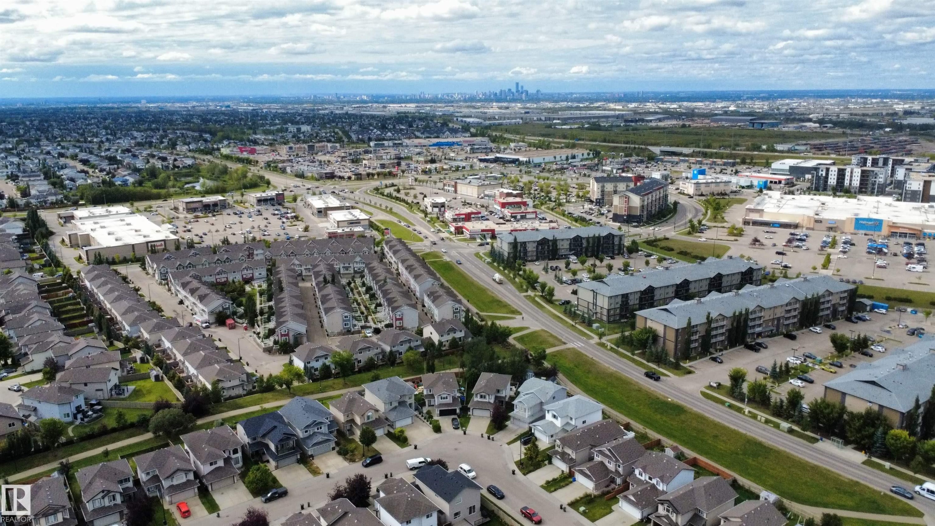Image quality insufficient for description - 1216 37C Avenue Nw, Edmonton, AB - Outdoor With View
