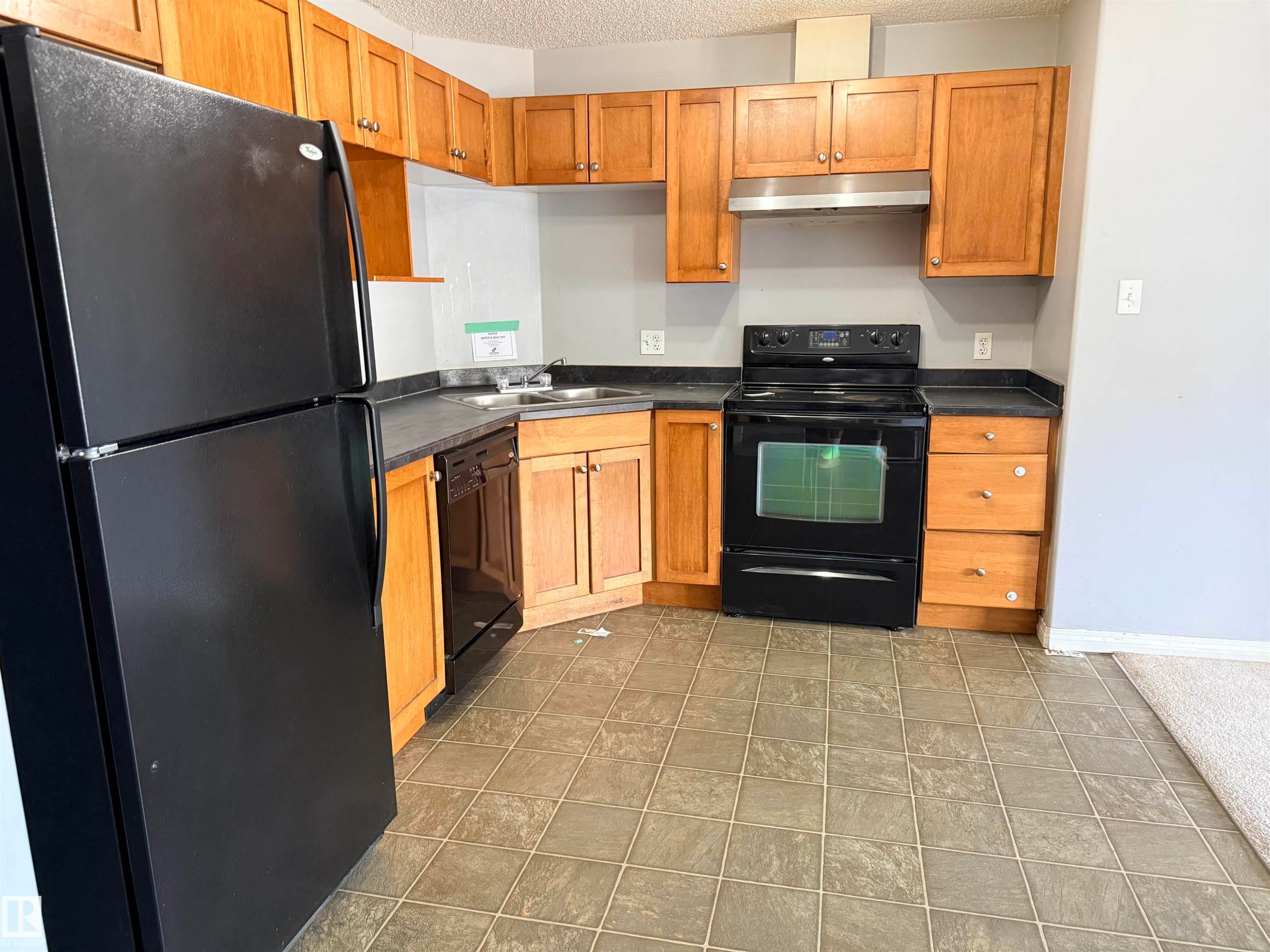 2202 320 Clareview Station Drive, Edmonton, AB