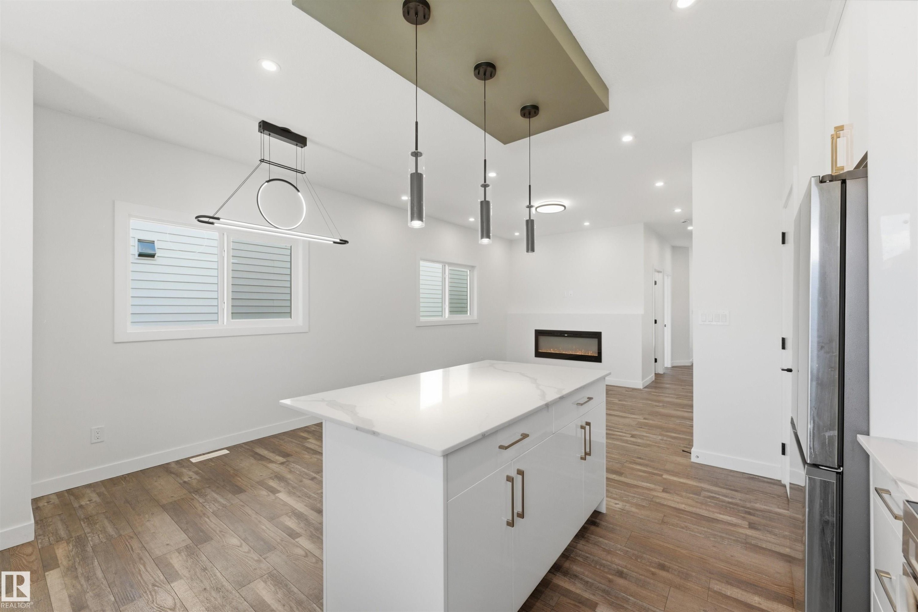 12447 47 Street, Edmonton, AB