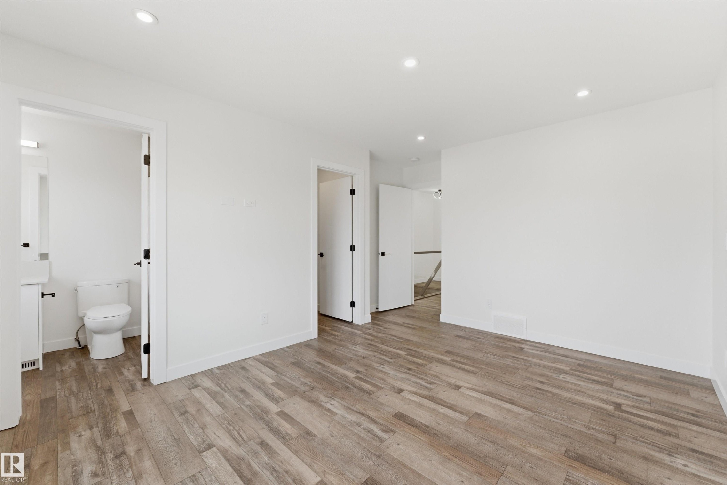 12447 47 Street, Edmonton, AB