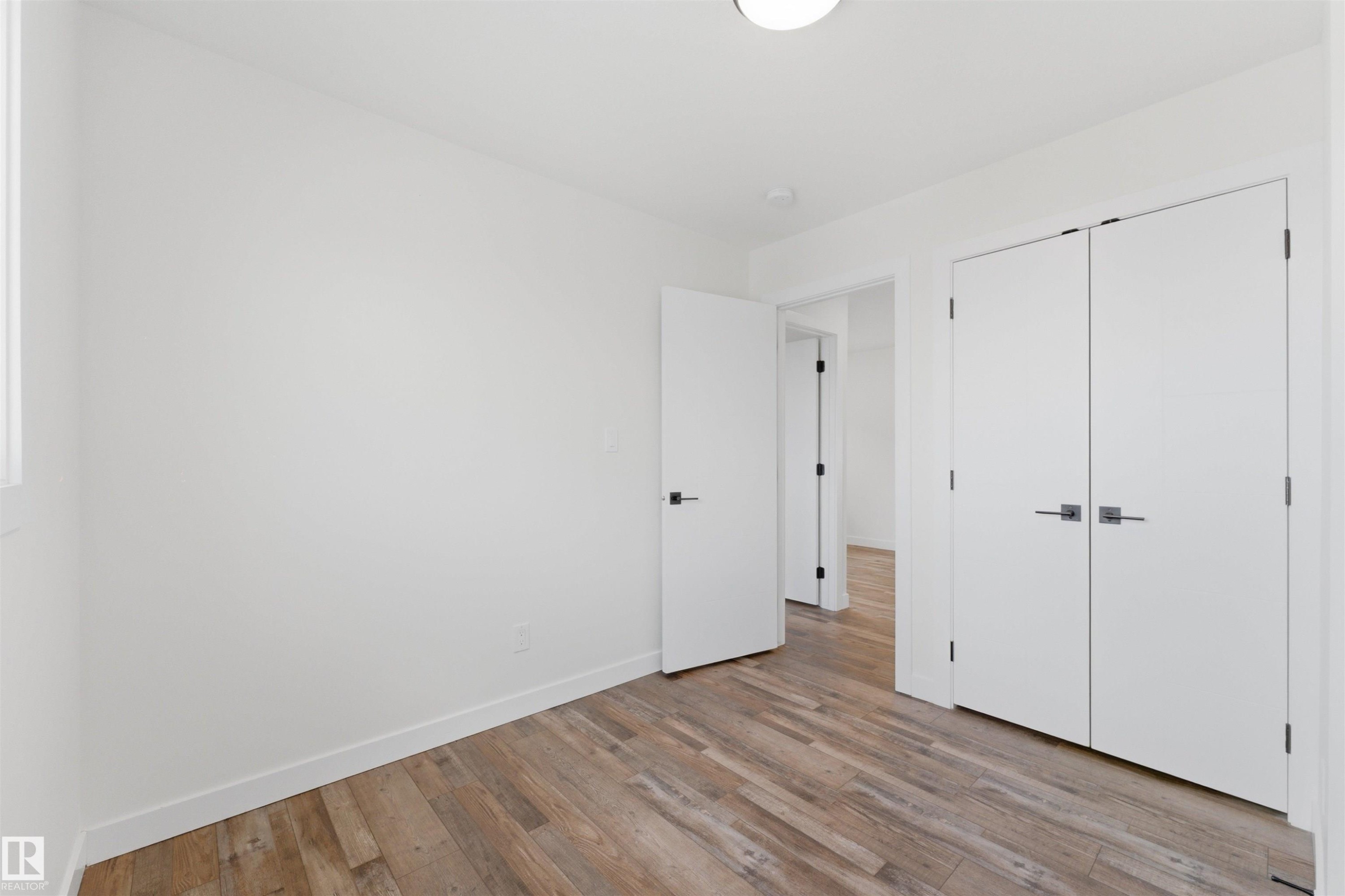 12447 47 Street, Edmonton, AB