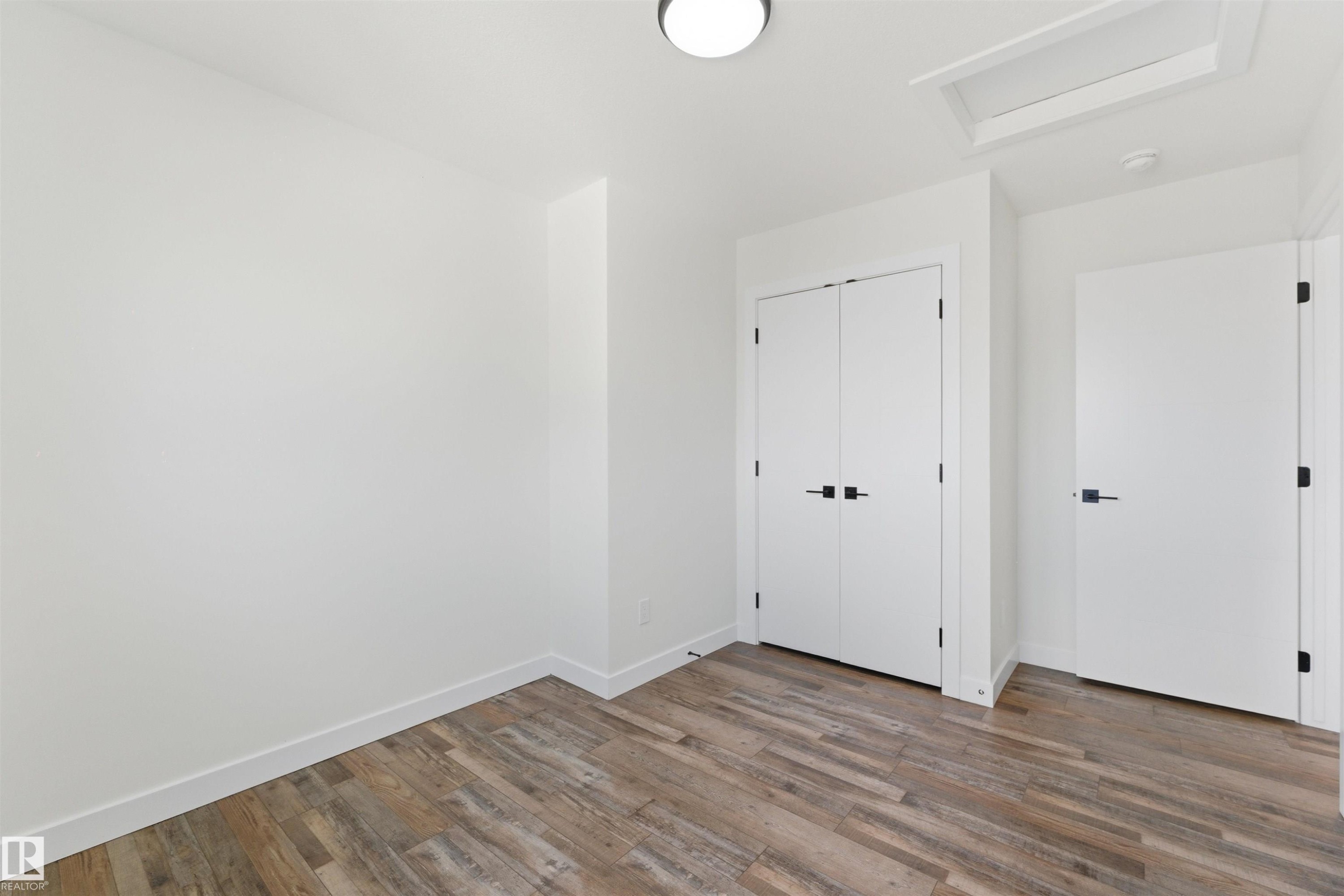 12447 47 Street, Edmonton, AB