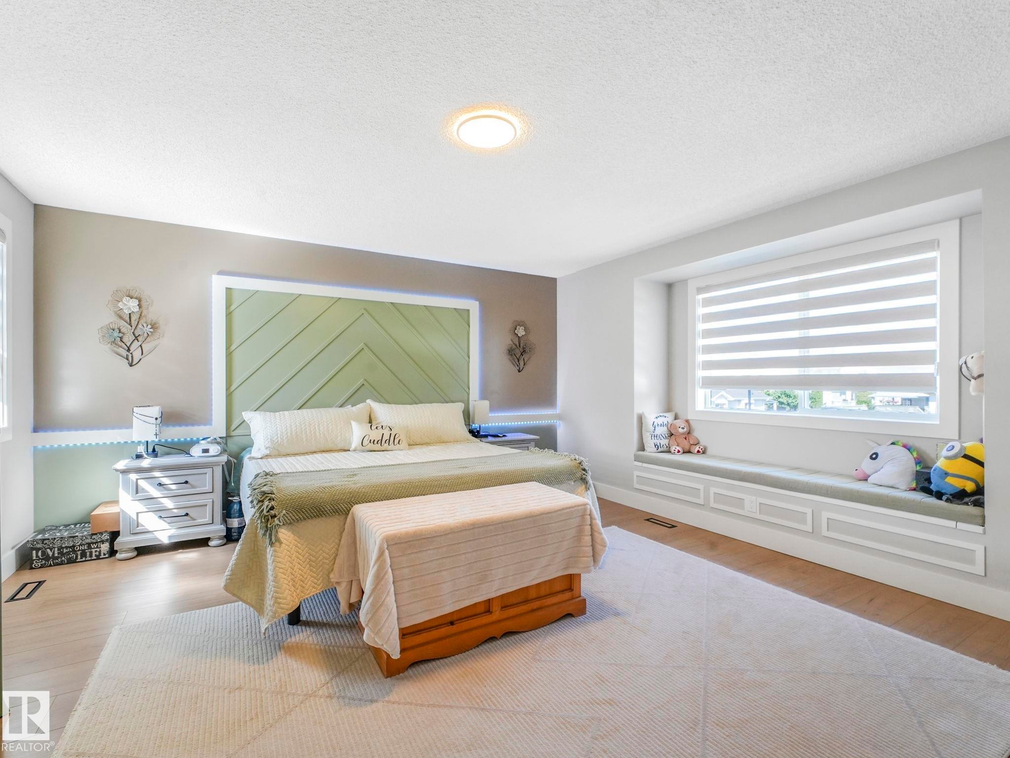 10336 178 Avenue Nw, Edmonton, AB - Indoor Photo Showing Bedroom