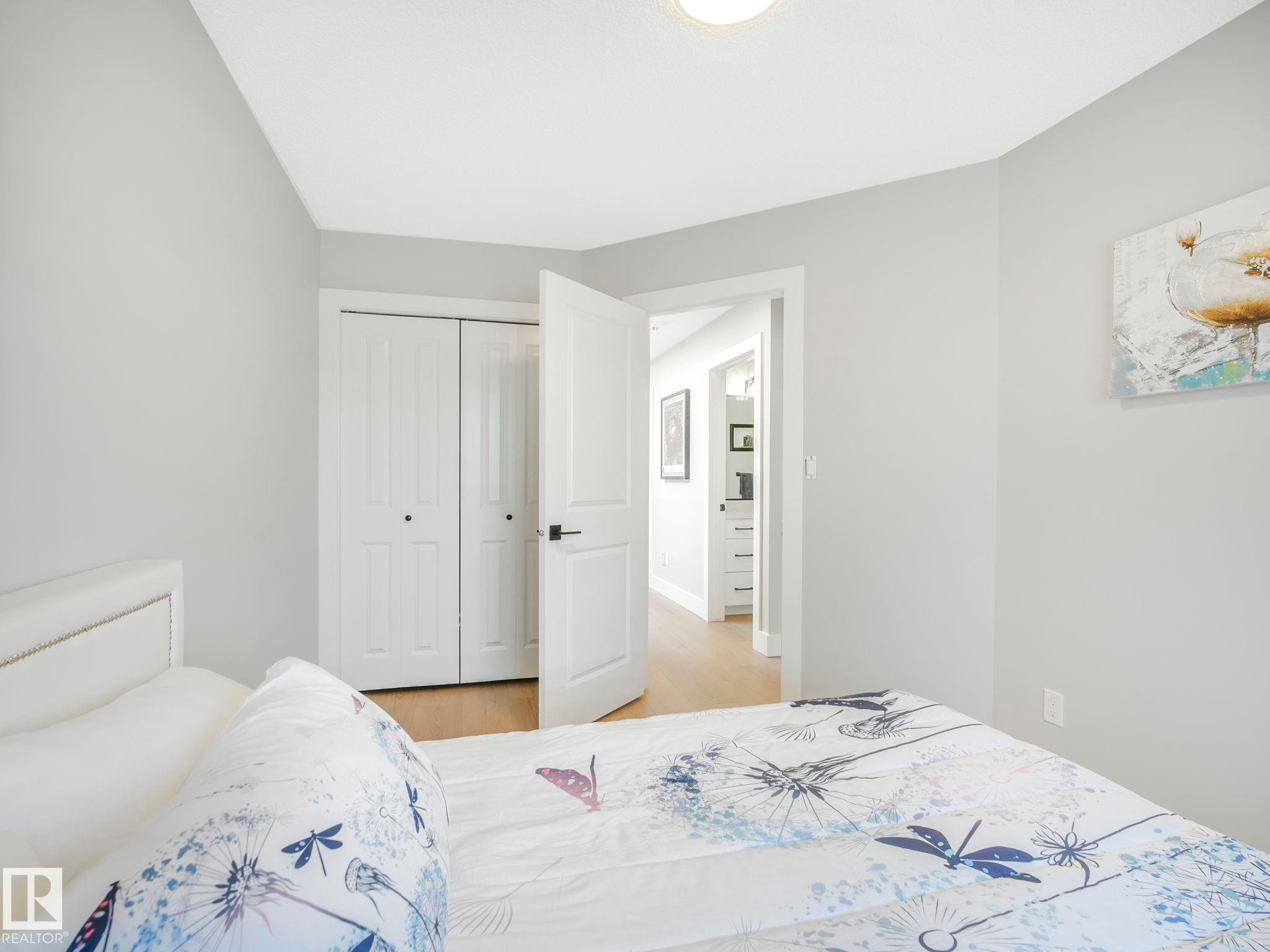 10336 178 Avenue Nw, Edmonton, AB - Indoor Photo Showing Bedroom