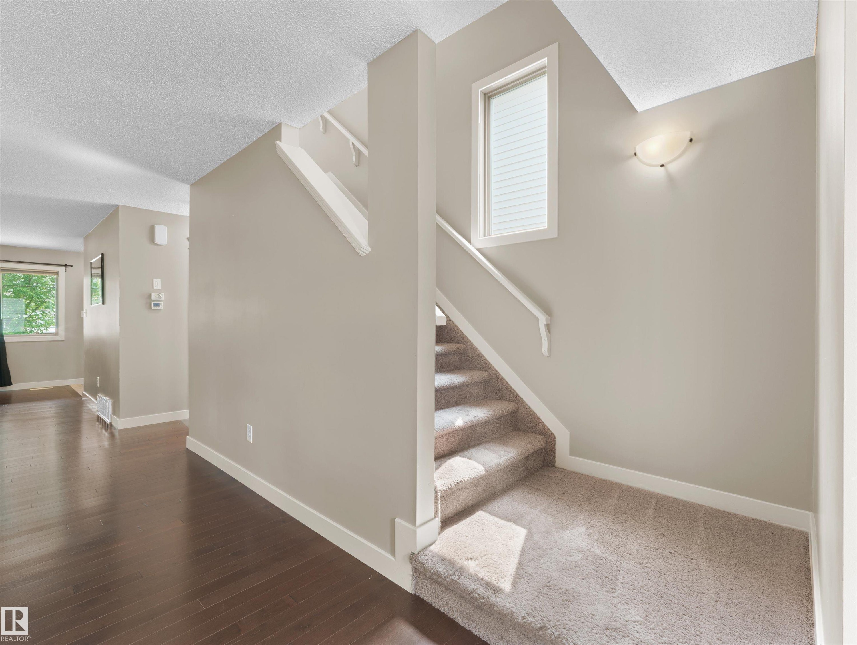 2132 Glenridding Way, Edmonton, AB