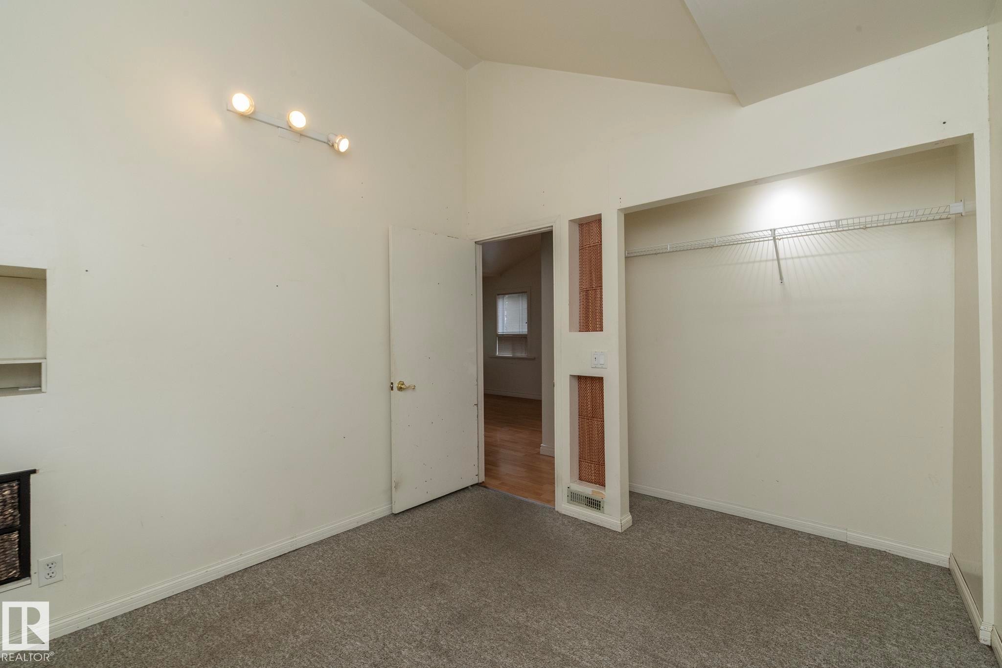 9820 79 Avenue, Edmonton, AB