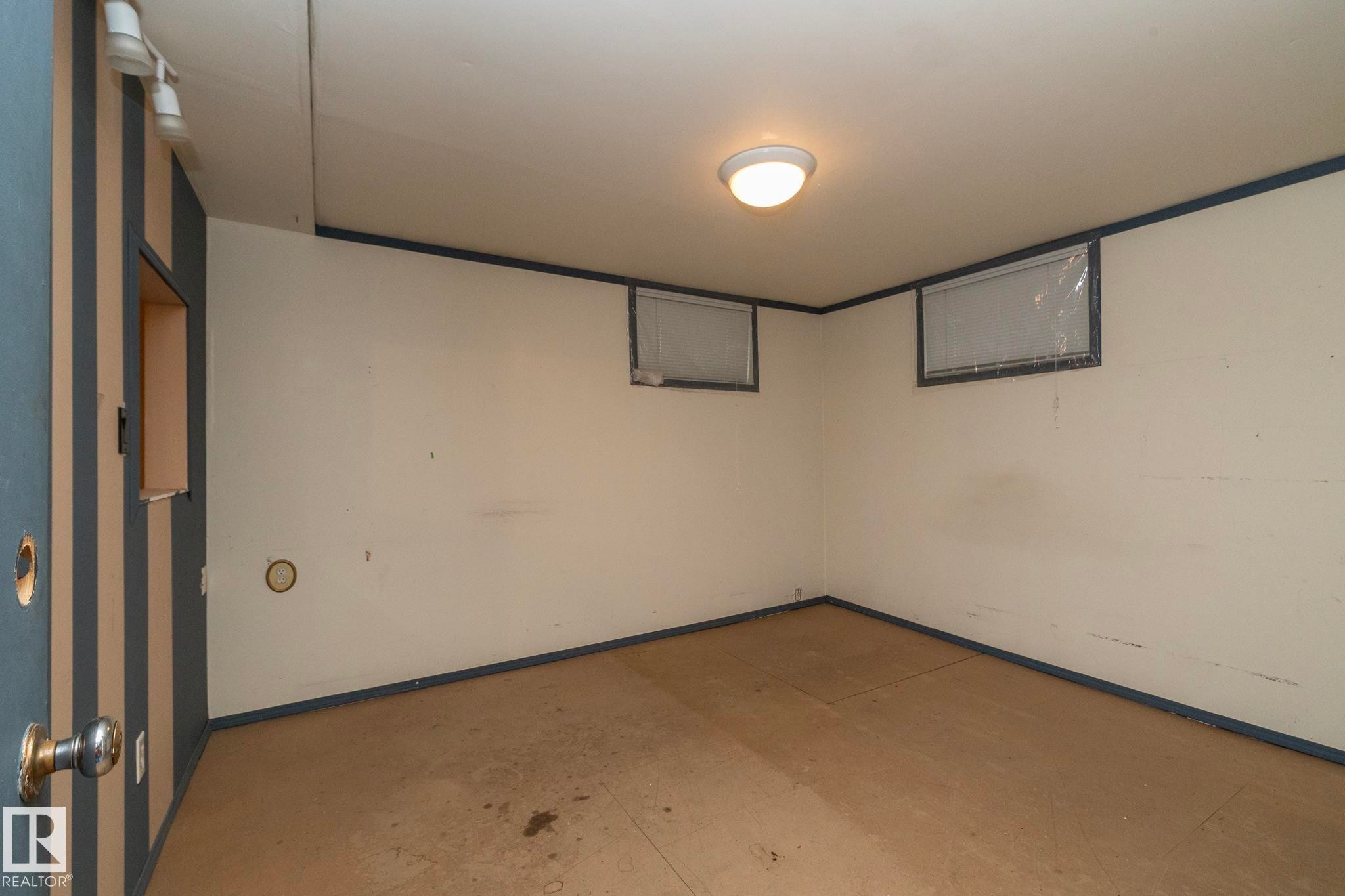 9820 79 Avenue, Edmonton, AB