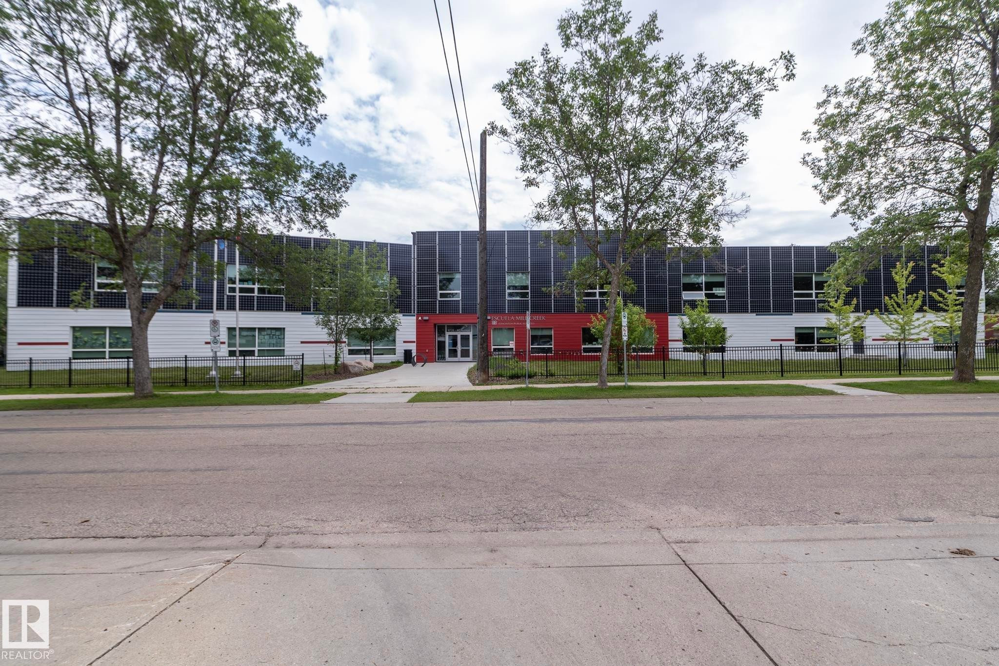 9820 79 Avenue, Edmonton, AB