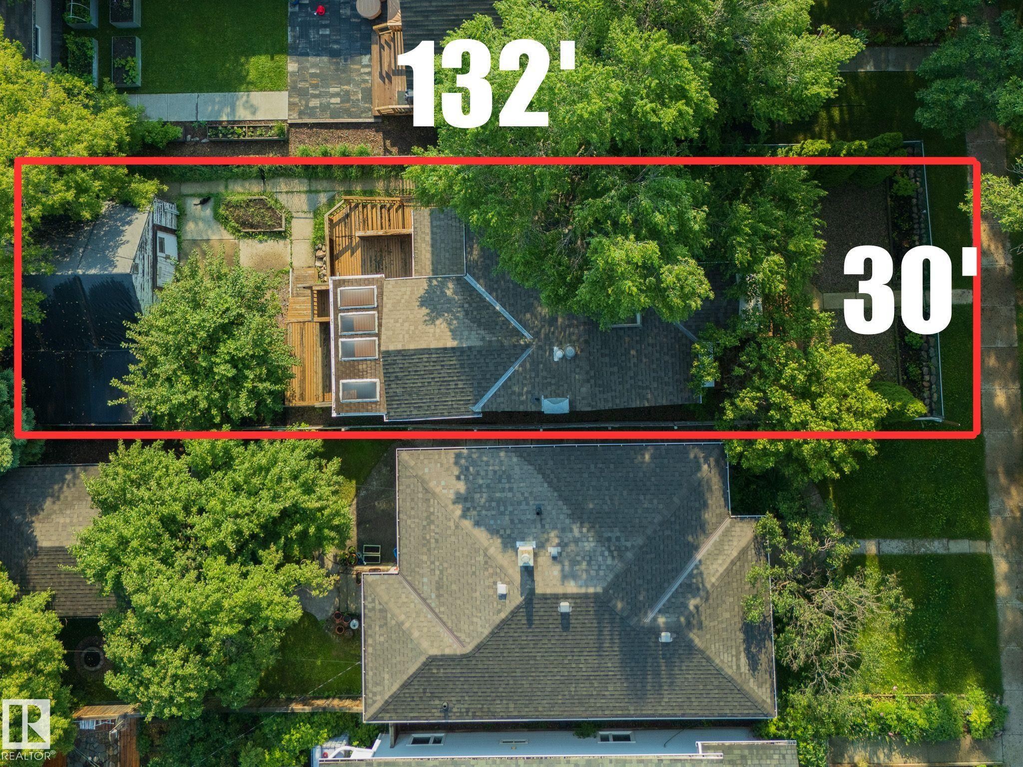 9820 79 Avenue, Edmonton, AB