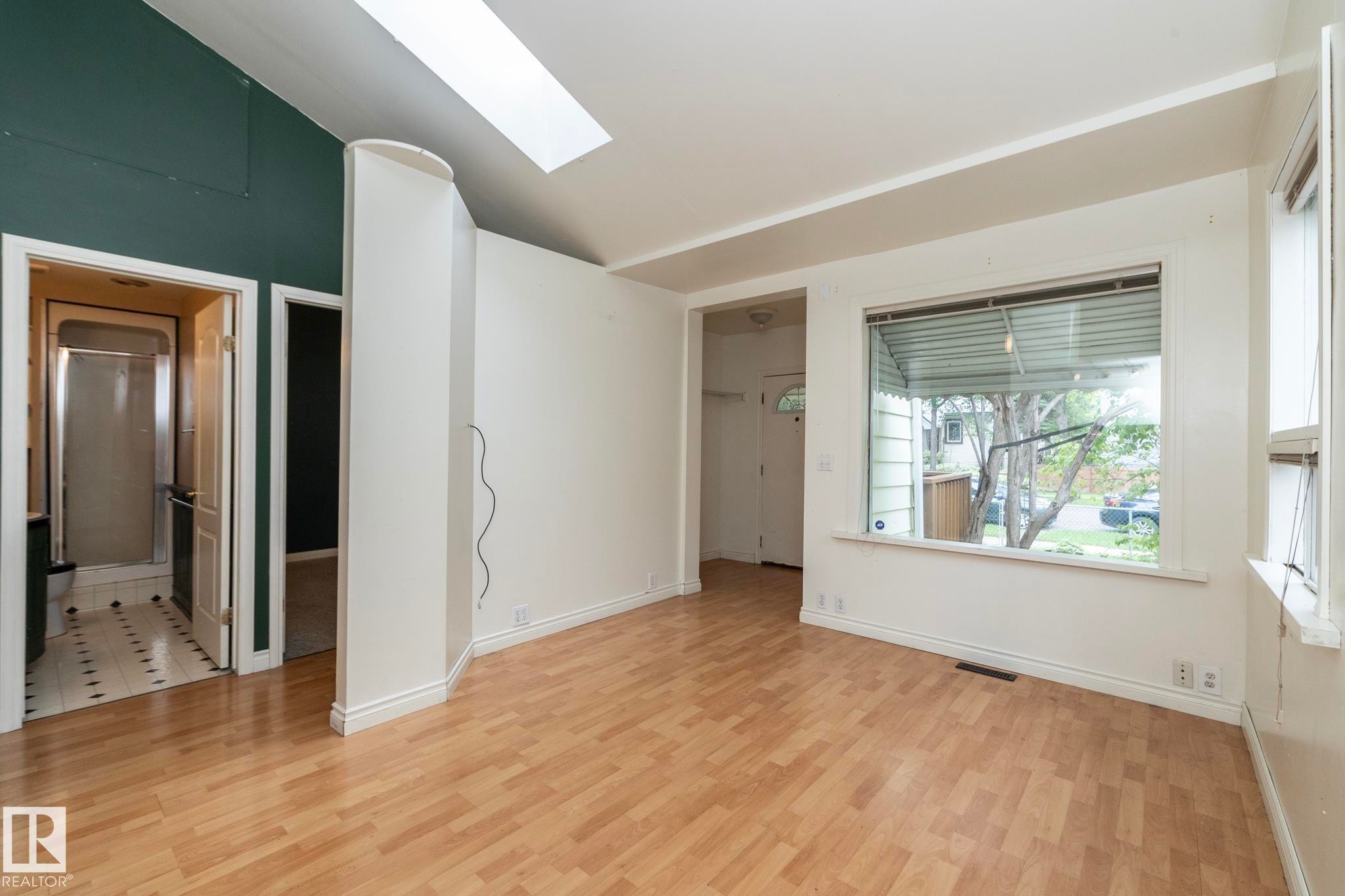 9820 79 Avenue, Edmonton, AB