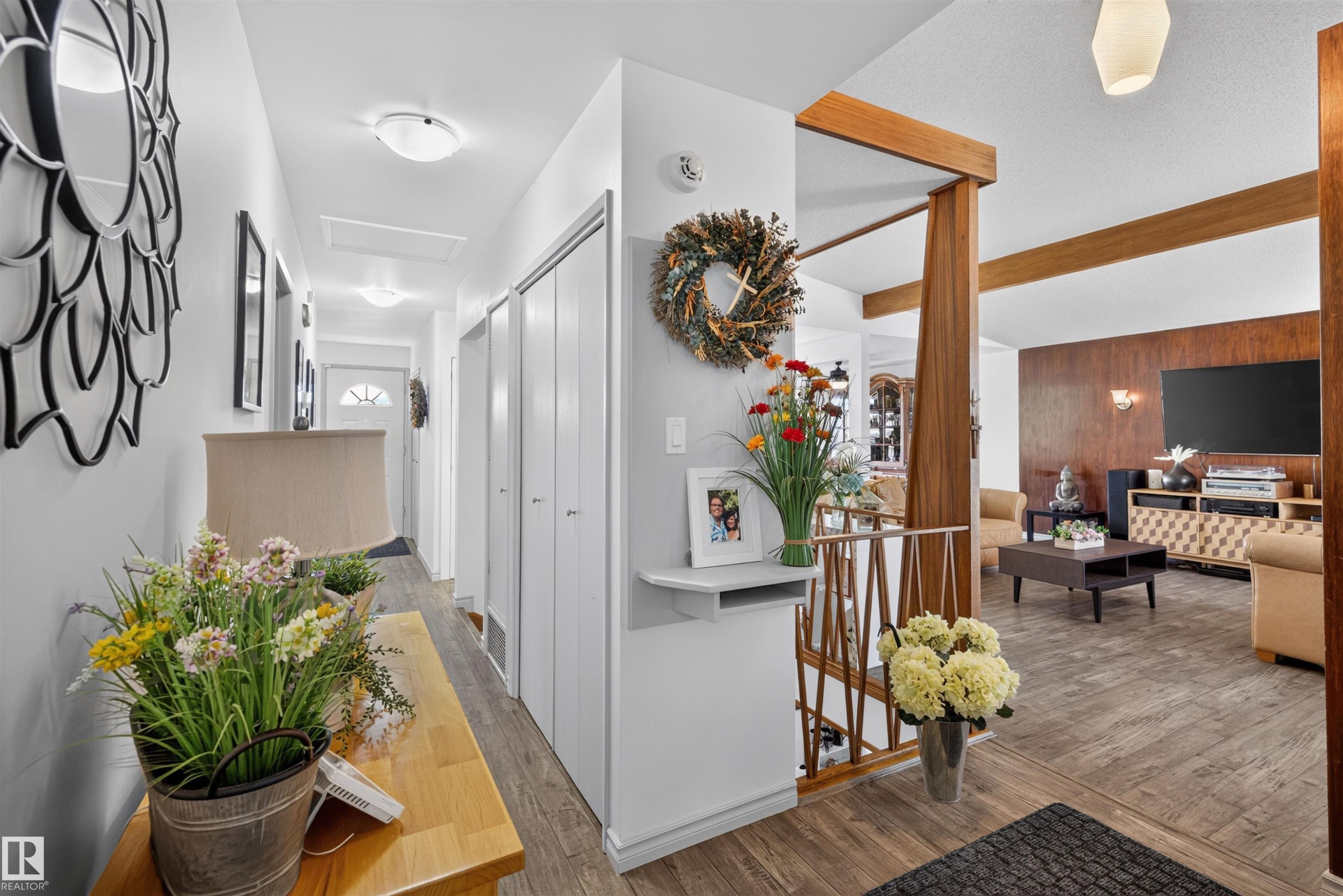 13407 59 Street Nw, Edmonton, AB - Indoor Photo Showing Other Room