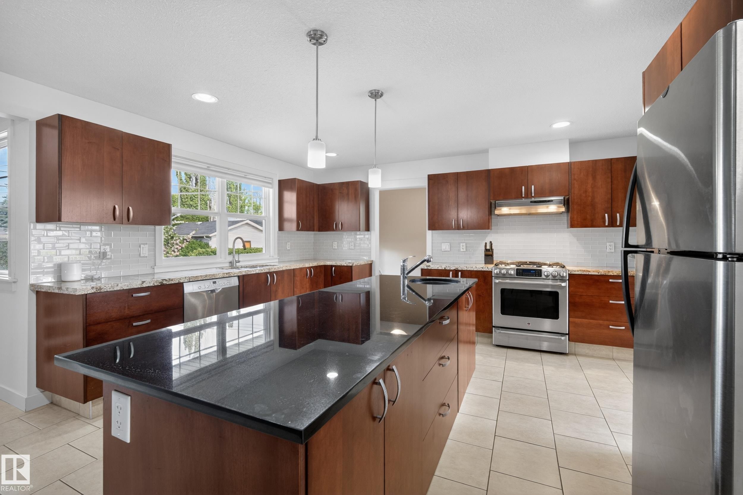9036 145 Street, Edmonton, AB