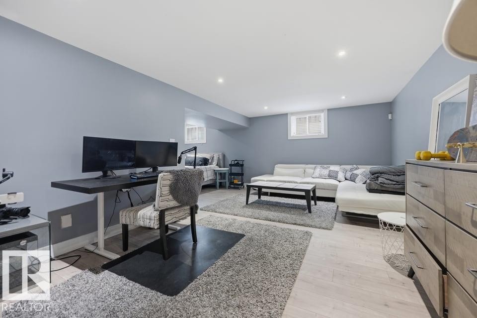 10321 137 Street, Edmonton, AB