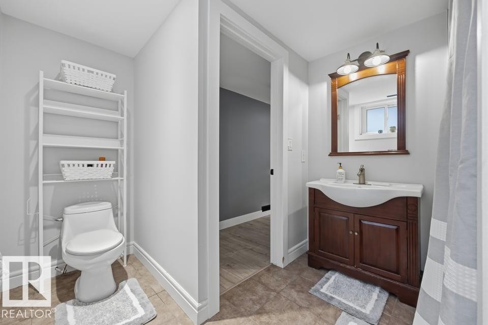 10321 137 Street, Edmonton, AB