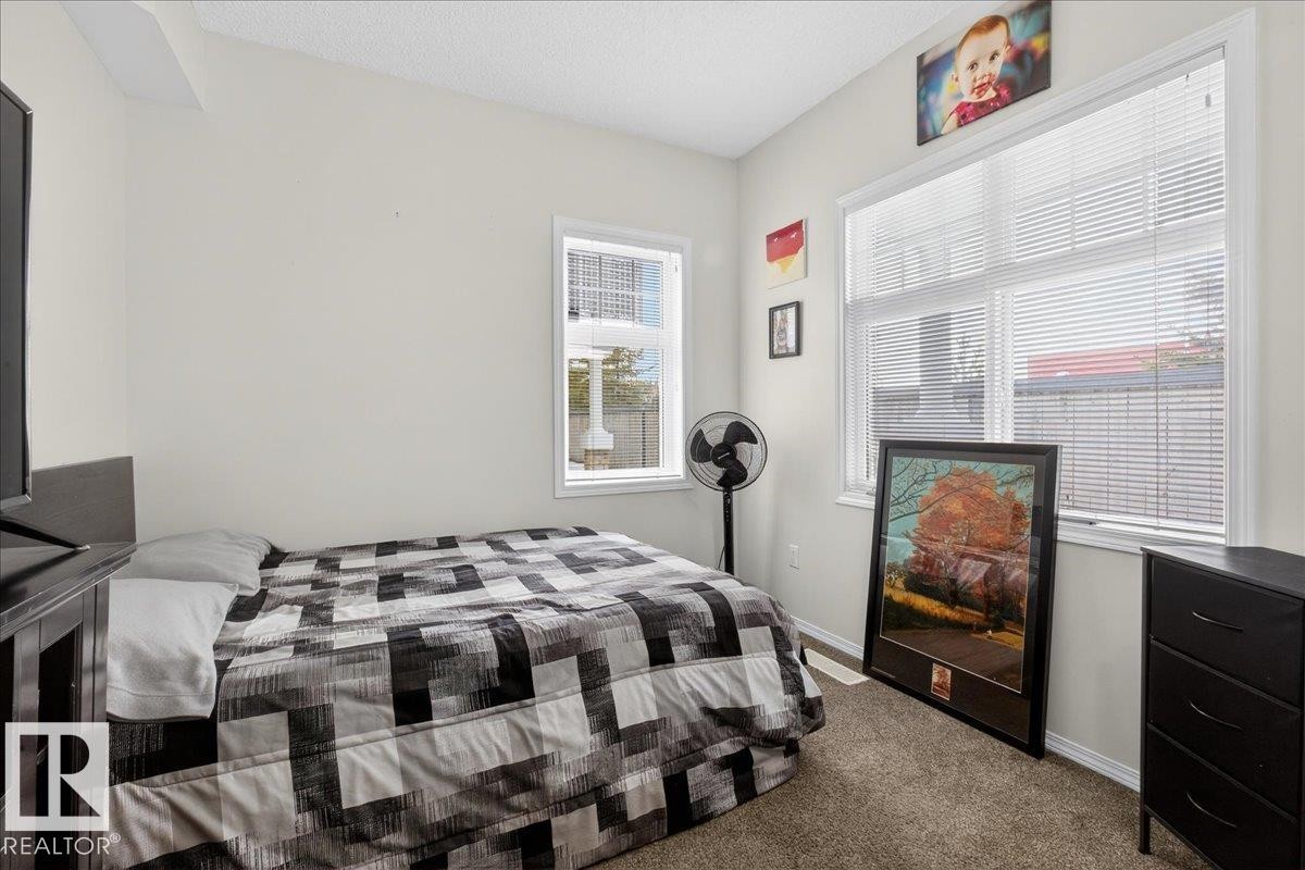 17 1179 Summerside Drive, Edmonton, AB