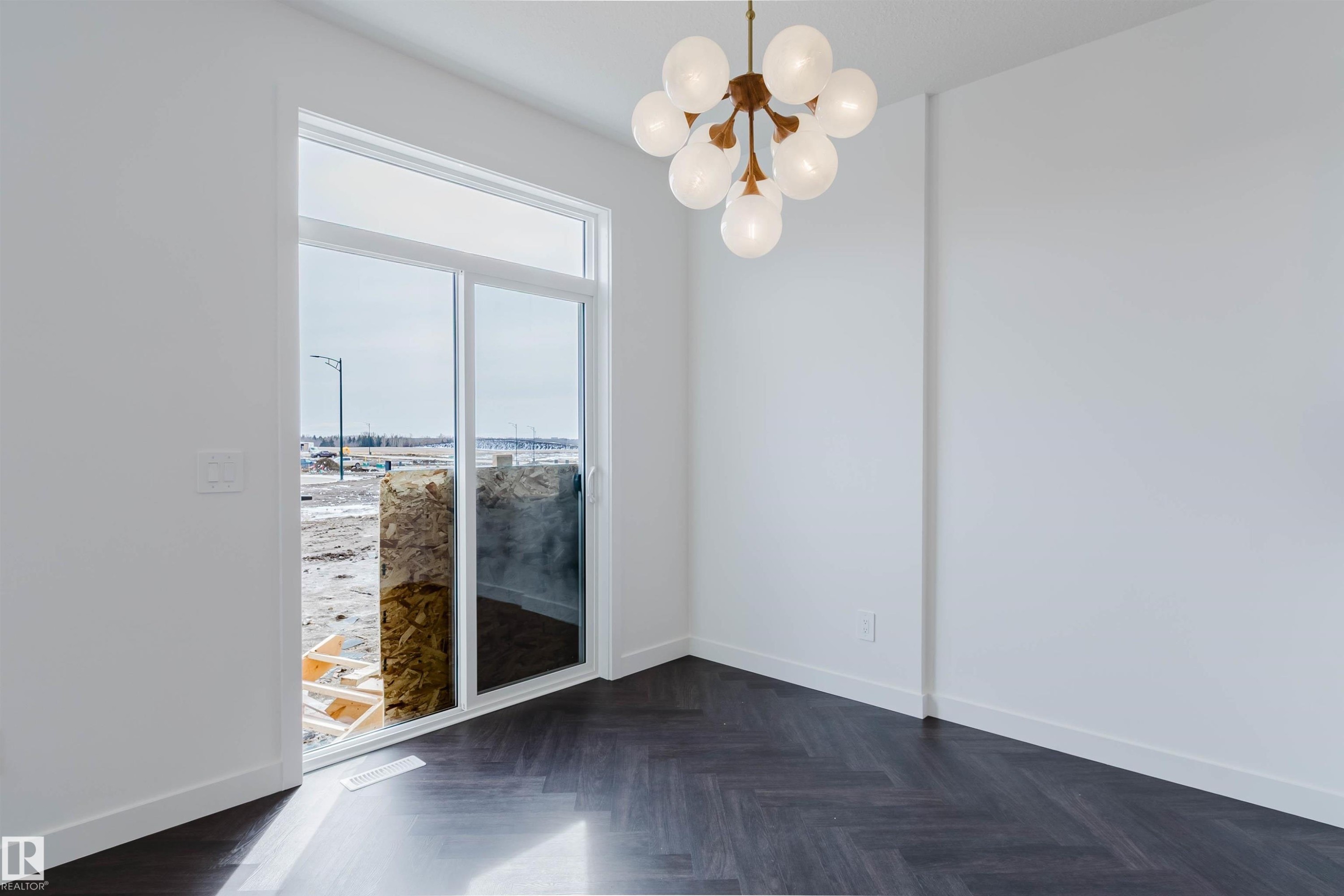 8300 Kiriak Loop Sw, Edmonton, AB - Indoor Photo Showing Other Room