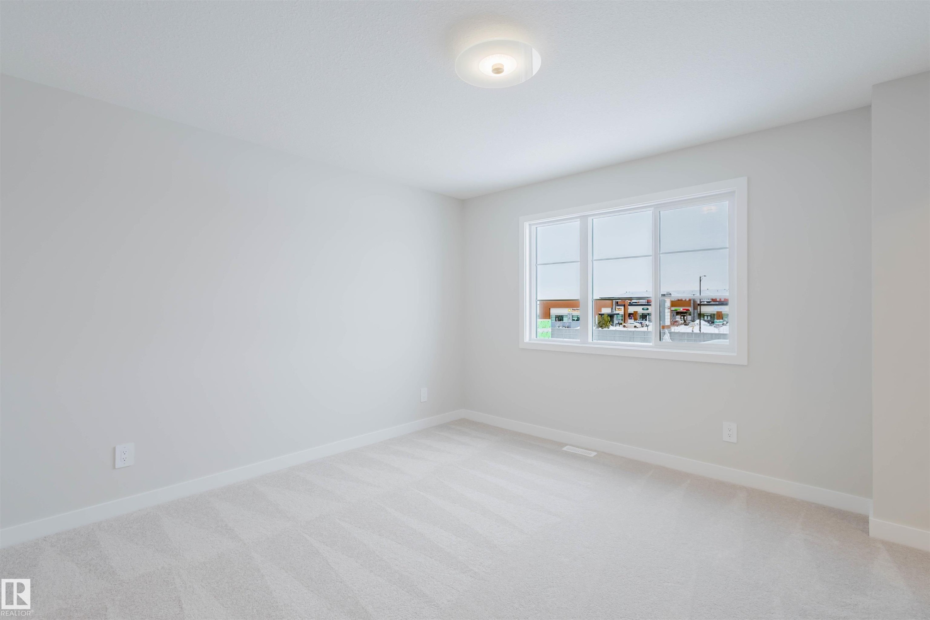 8300 Kiriak Loop Sw, Edmonton, AB - Indoor Photo Showing Other Room