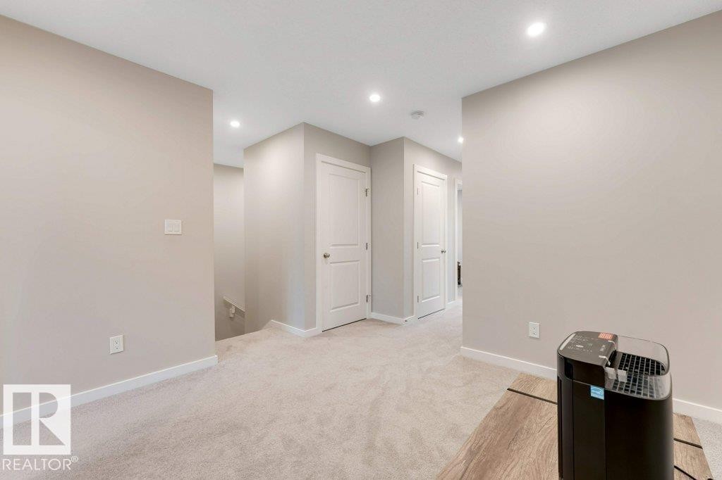 213 Charlesworth Drive, Edmonton, AB