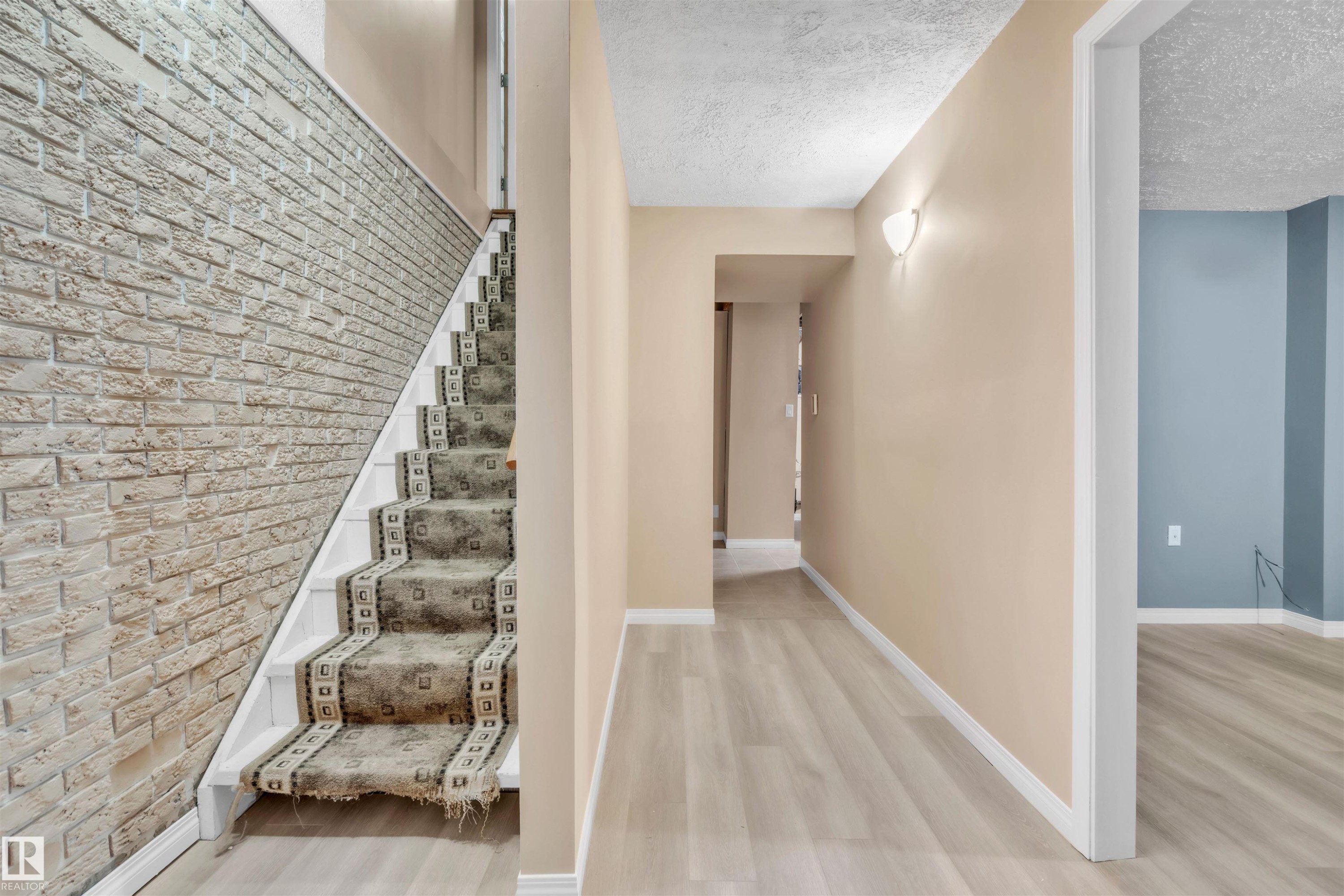 909 8 Street, Cold Lake, AB