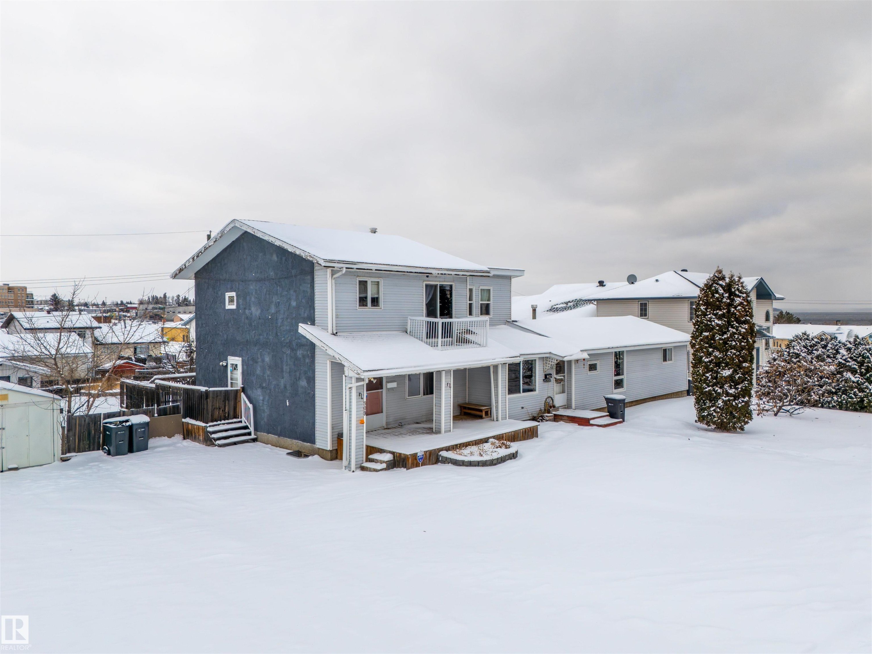 909 8 Street, Cold Lake, AB
