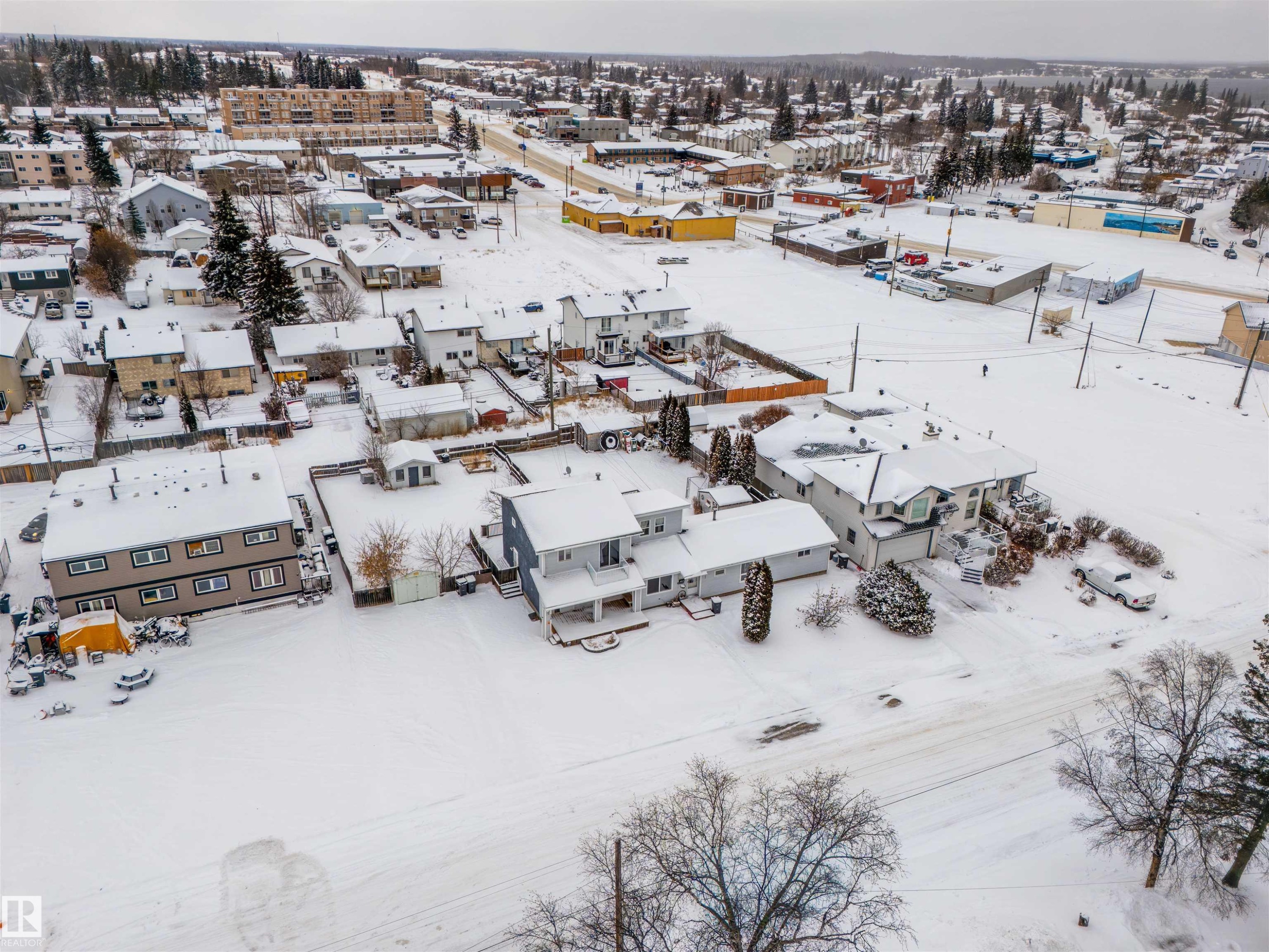909 8 Street, Cold Lake, AB