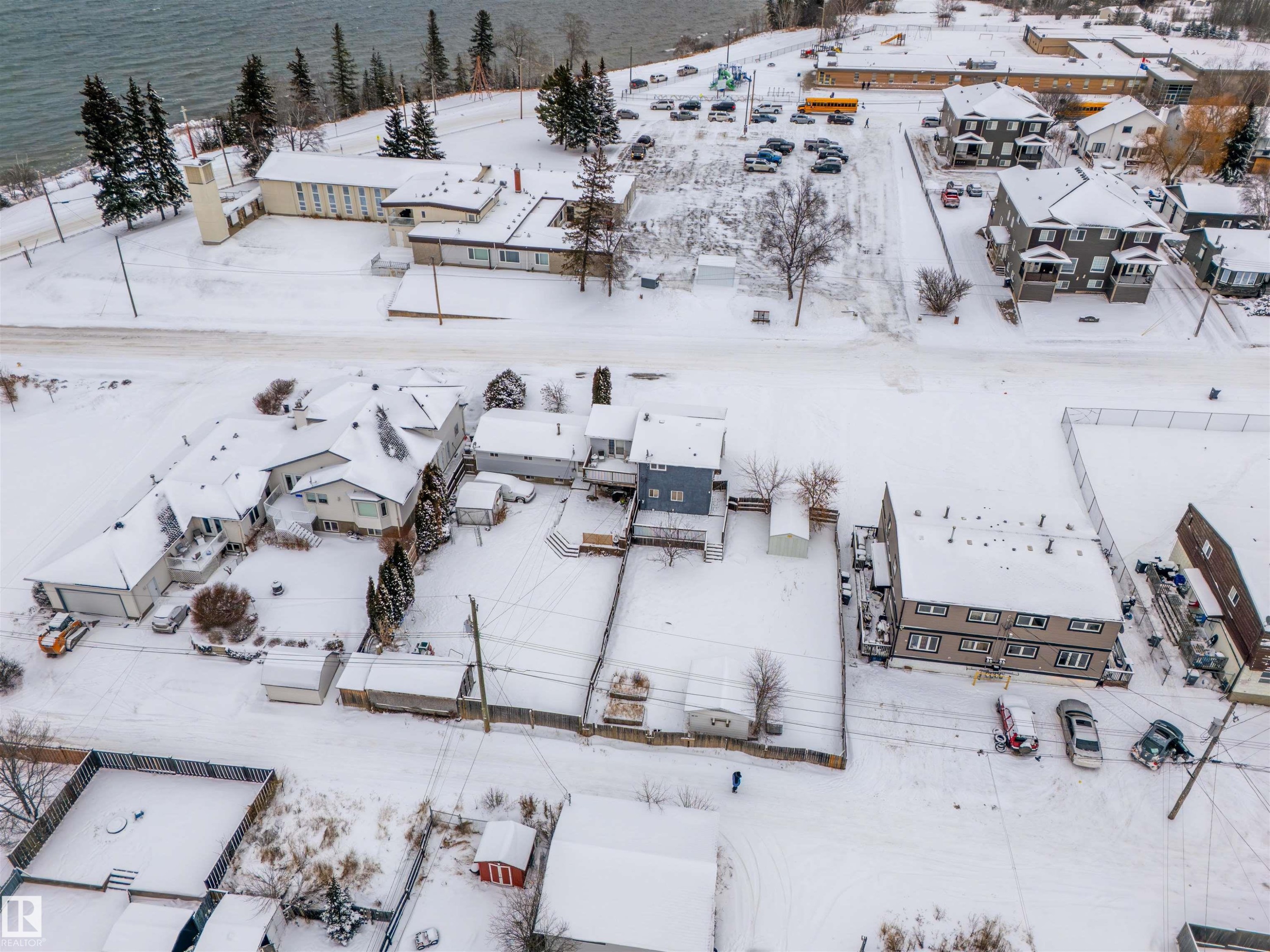 909 8 Street, Cold Lake, AB