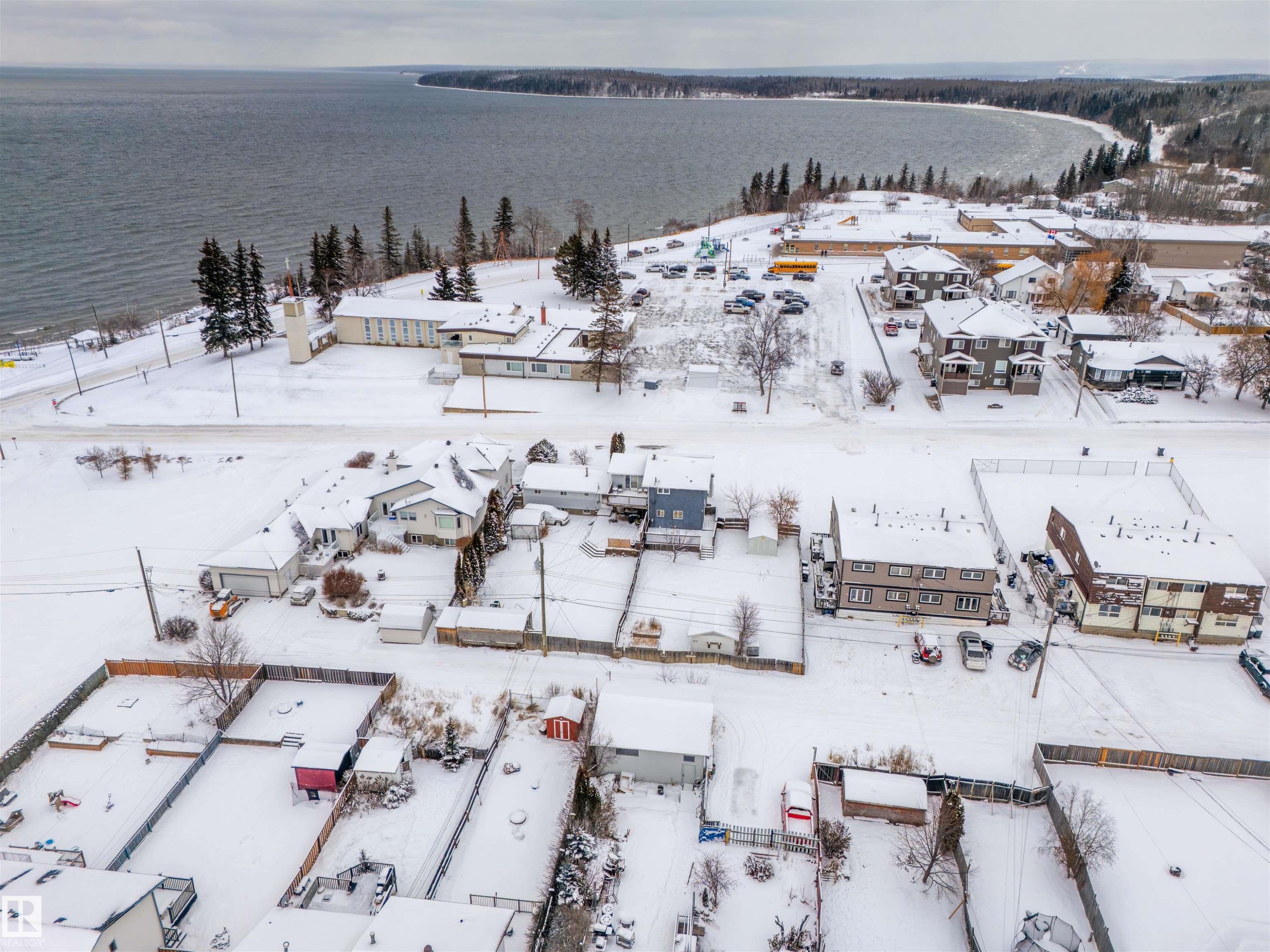 909 8 Street, Cold Lake, AB