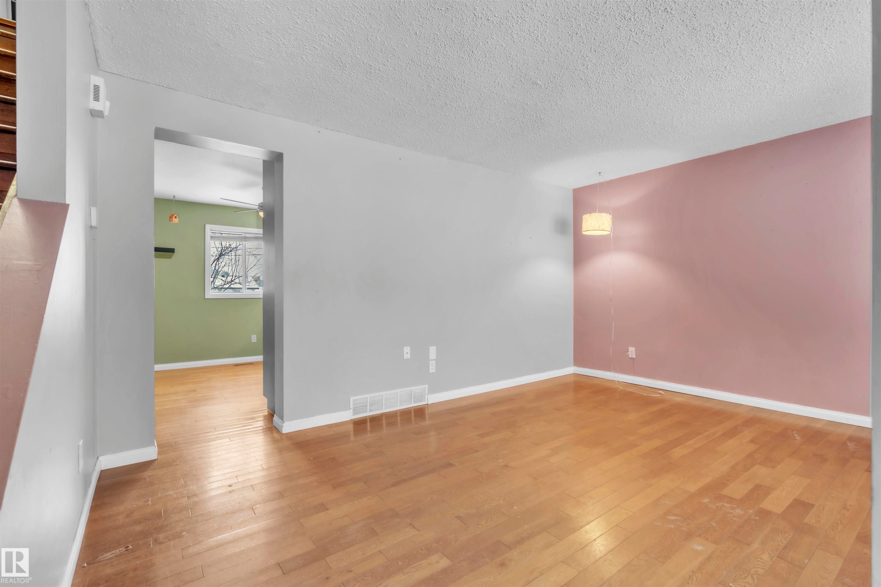909 8 Street, Cold Lake, AB