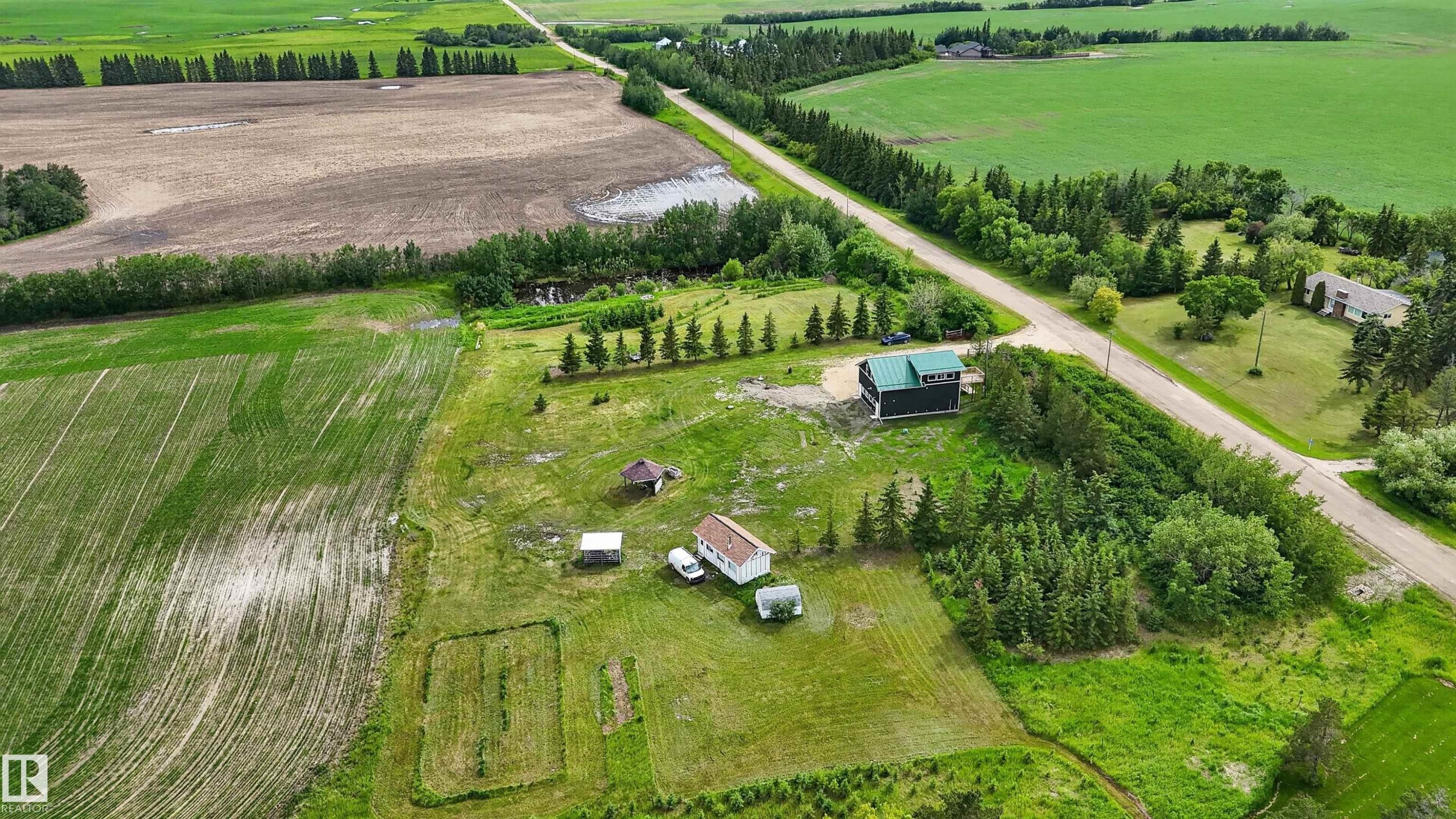 55301 Range Road 272, Rural Sturgeon County, AB - Outdoor With View