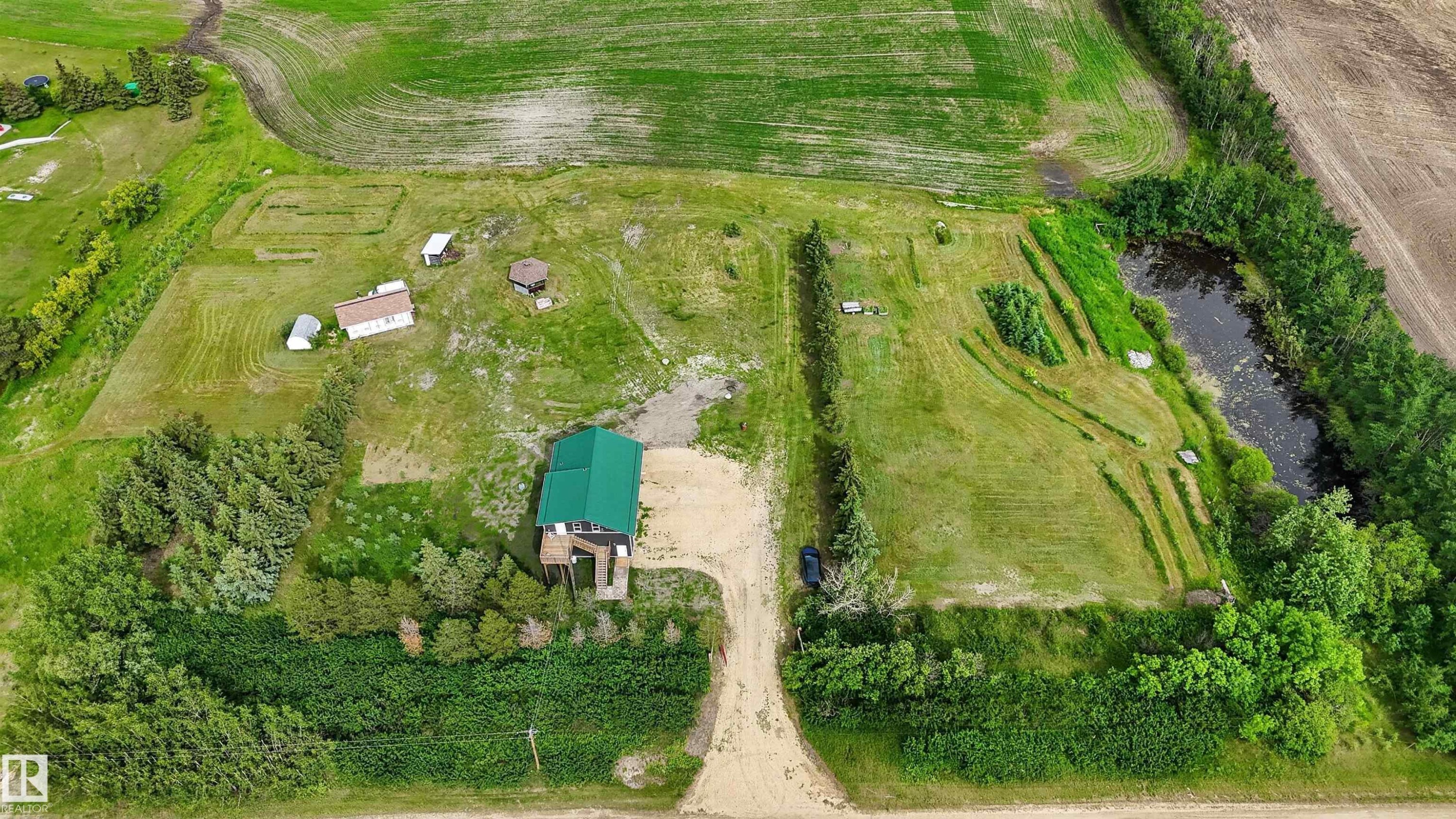 55301 Range Road 272, Rural Sturgeon County, AB - Outdoor With View
