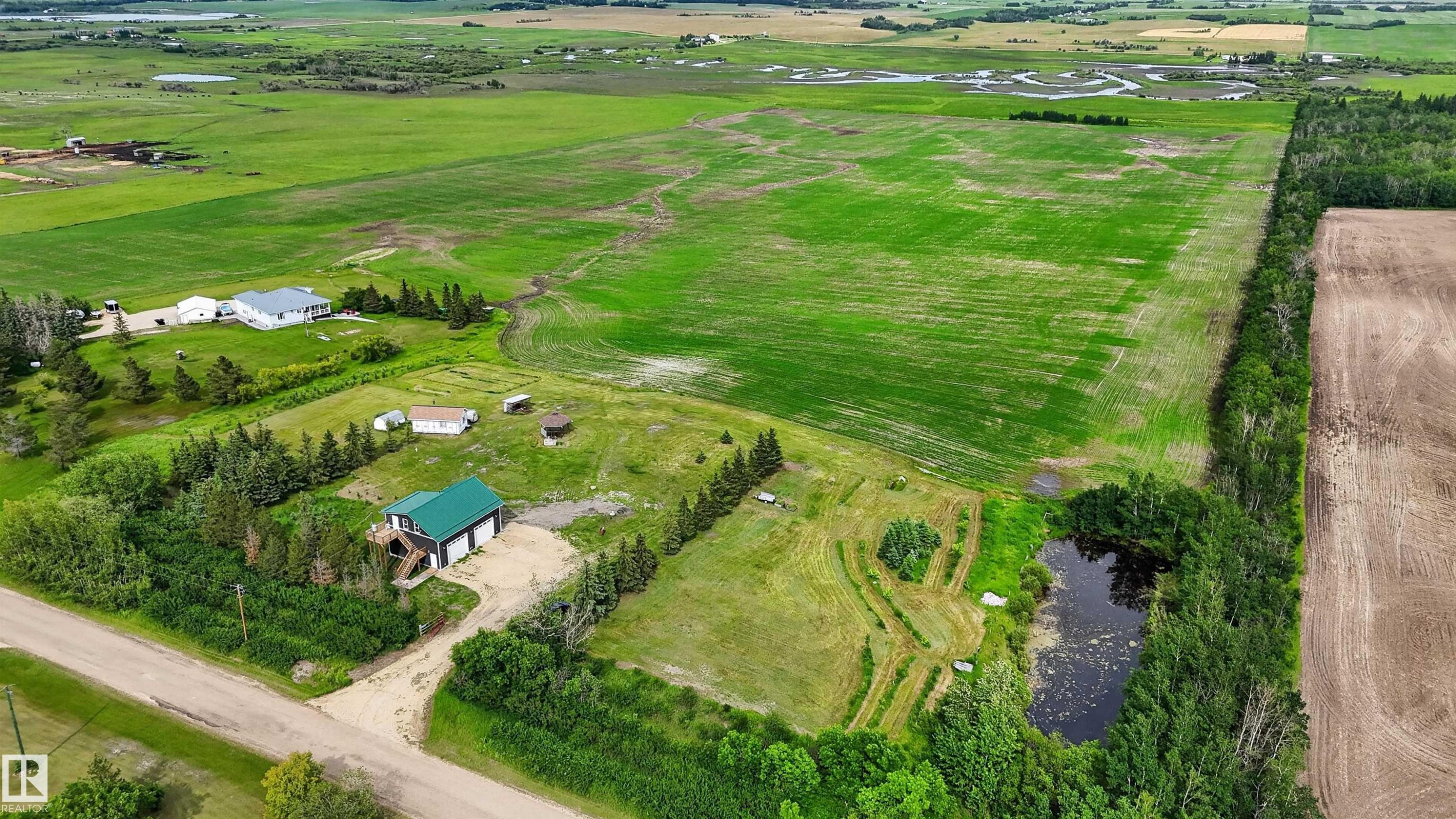 55301 Range Road 272, Rural Sturgeon County, AB - Outdoor With View