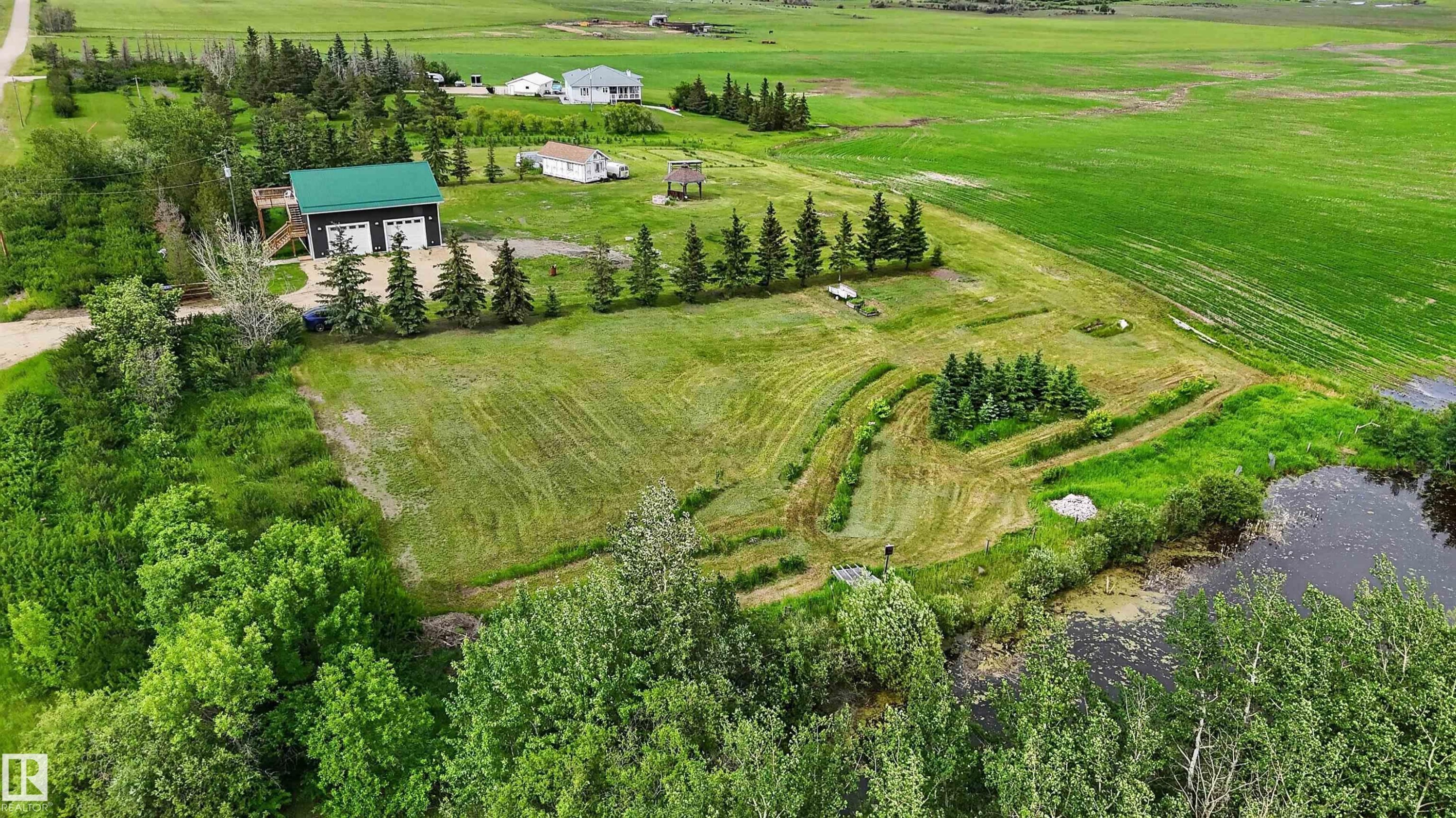 55301 Range Road 272, Rural Sturgeon County, AB - Outdoor