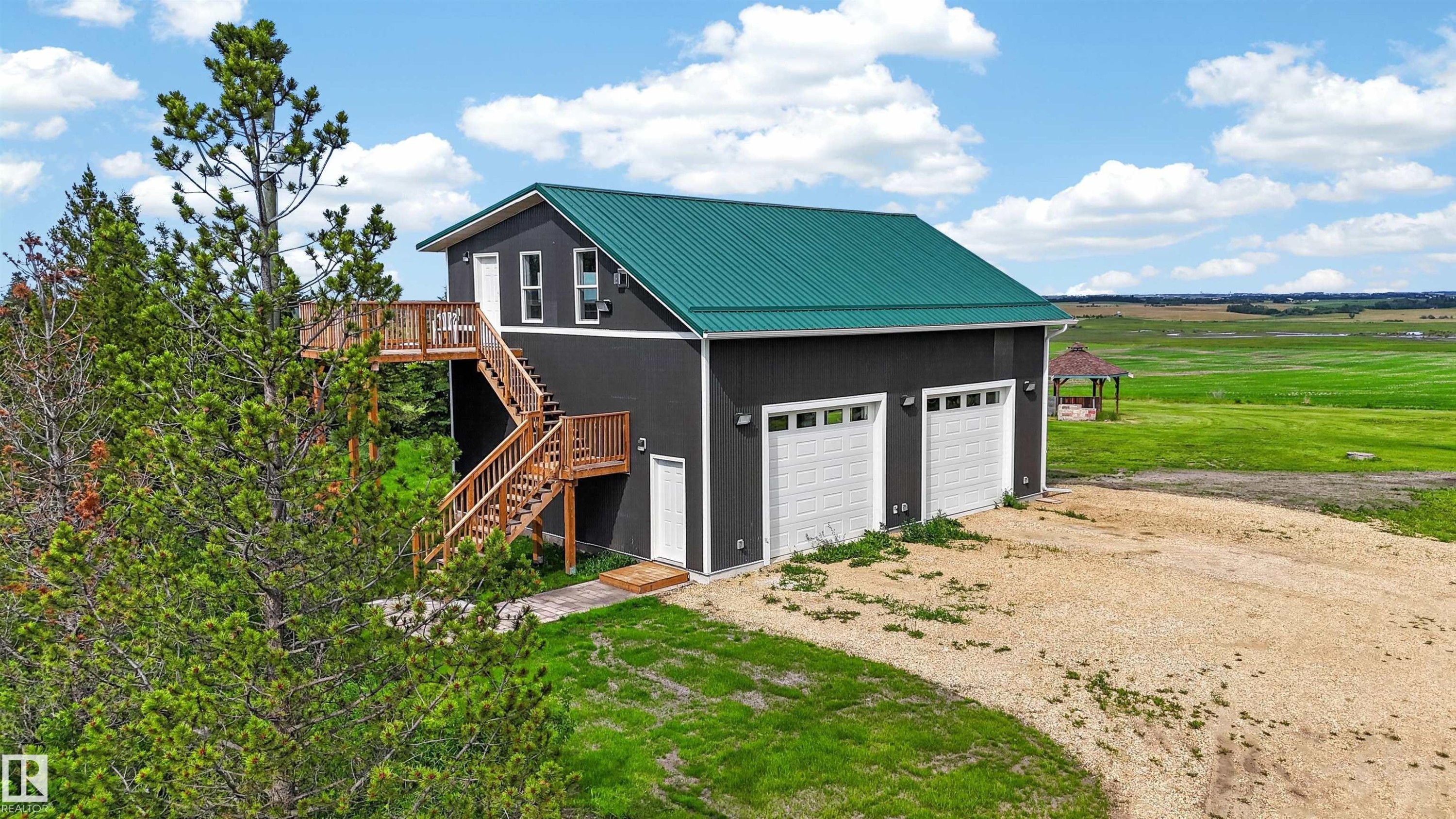 55301 Range Road 272, Rural Sturgeon County, AB - Outdoor