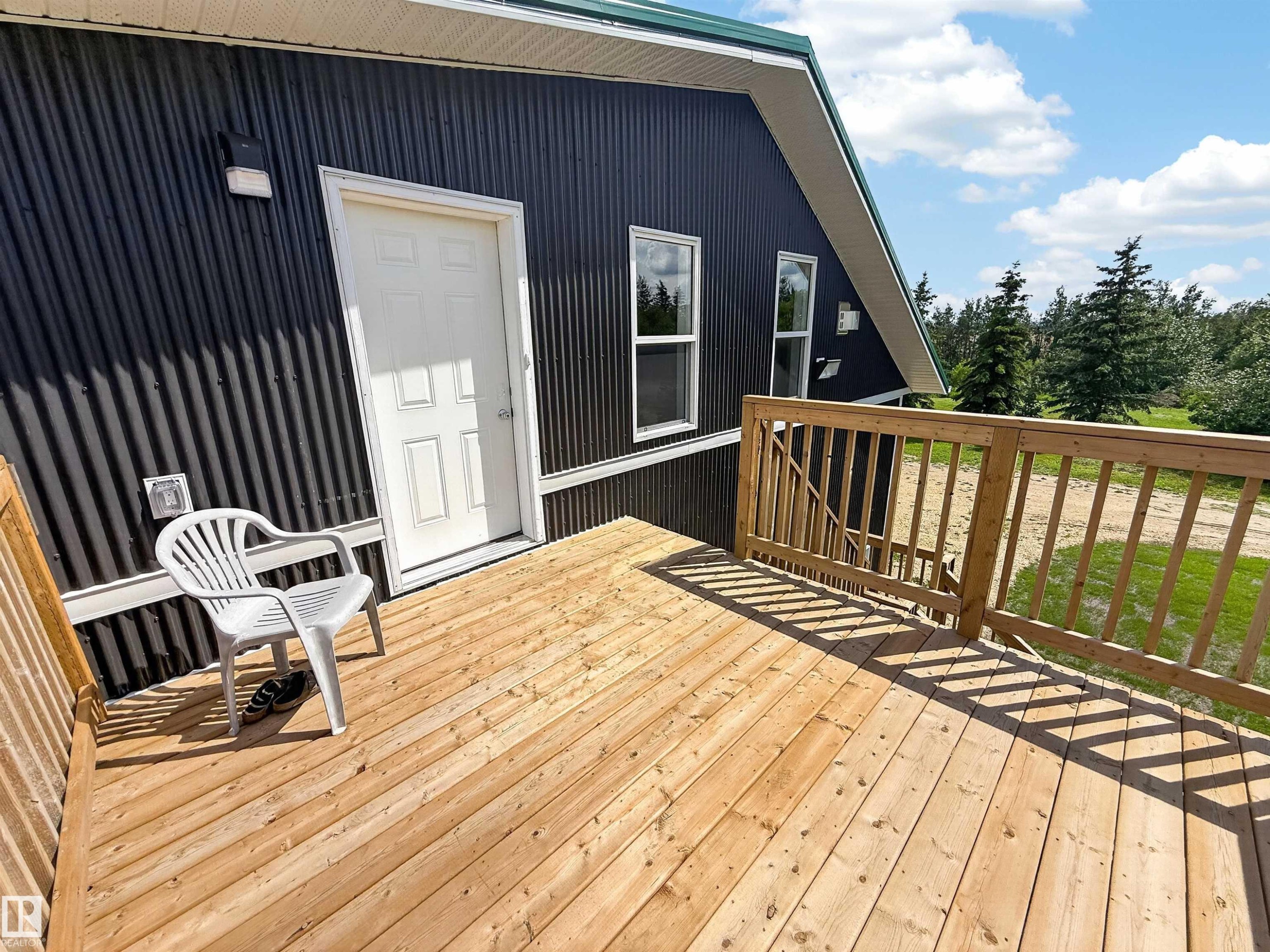 55301 Range Road 272, Rural Sturgeon County, AB - Outdoor With Deck Patio Veranda With Exterior