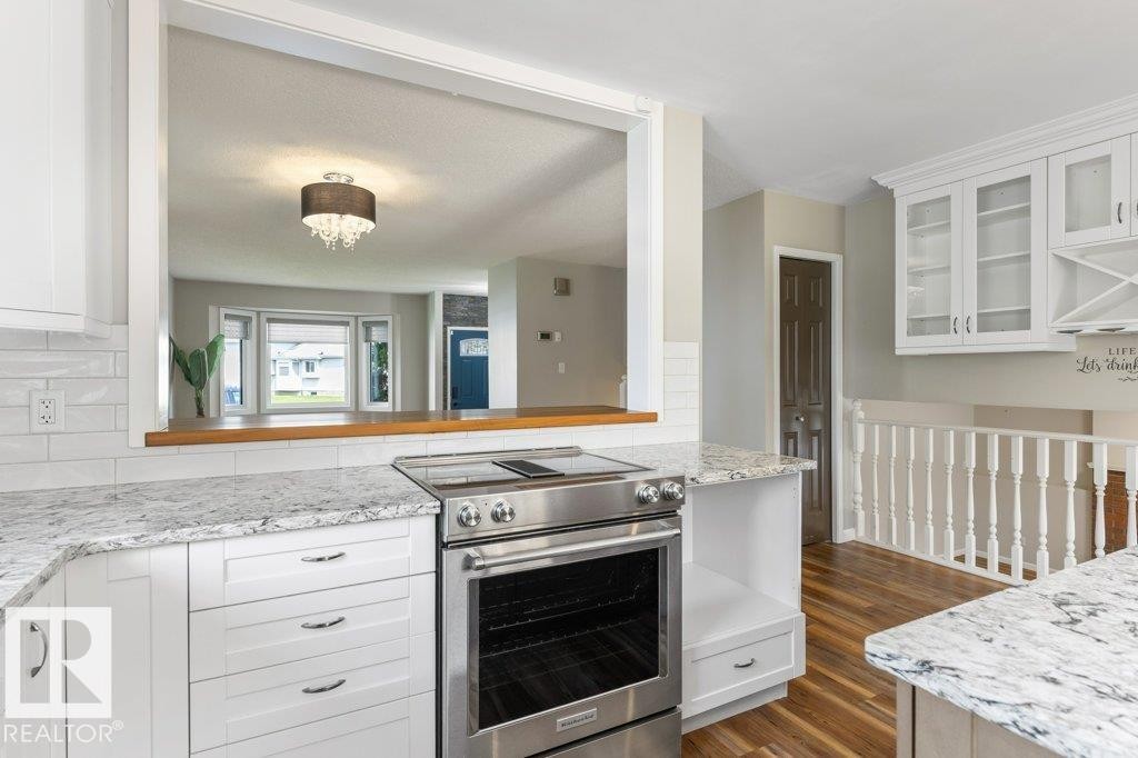 4239 30 Avenue, Edmonton, AB