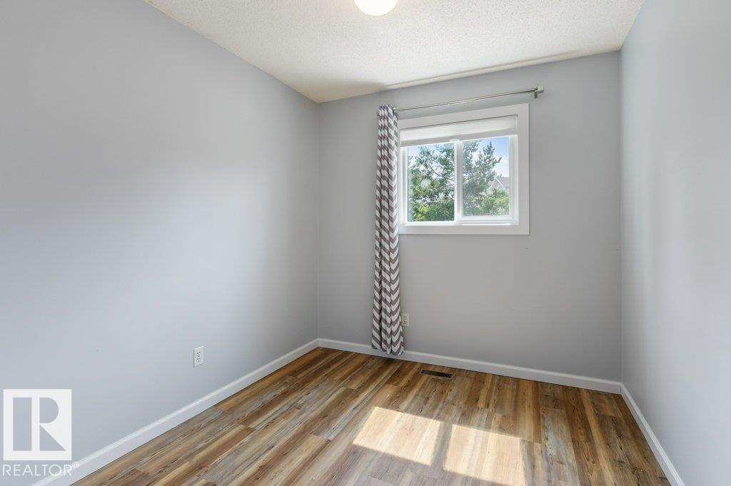 4239 30 Avenue, Edmonton, AB